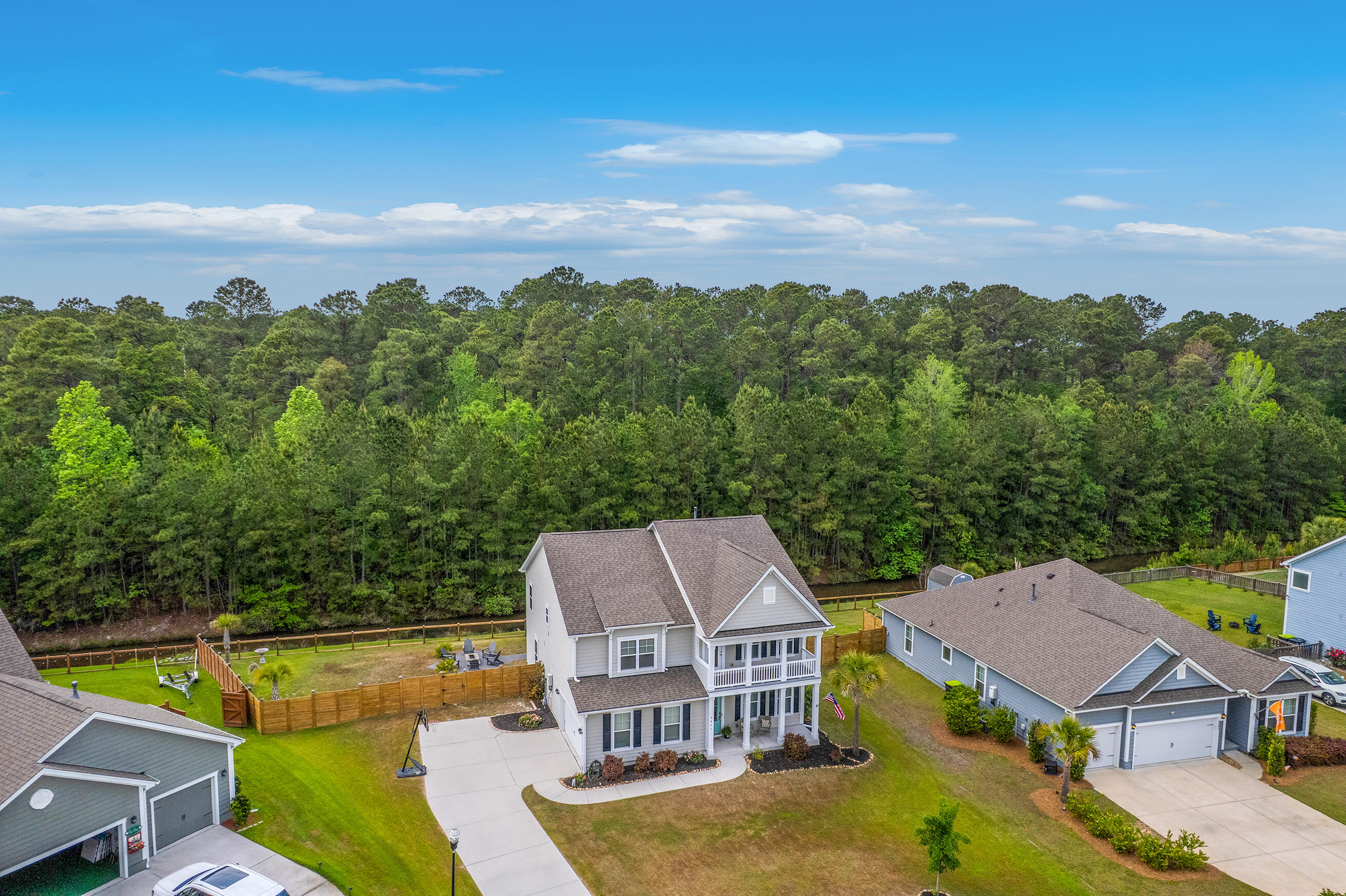 Summerville, South Carolina, 29483, United States, 4 Bedrooms Bedrooms, ,3 BathroomsBathrooms,Residential,For Sale,1928541