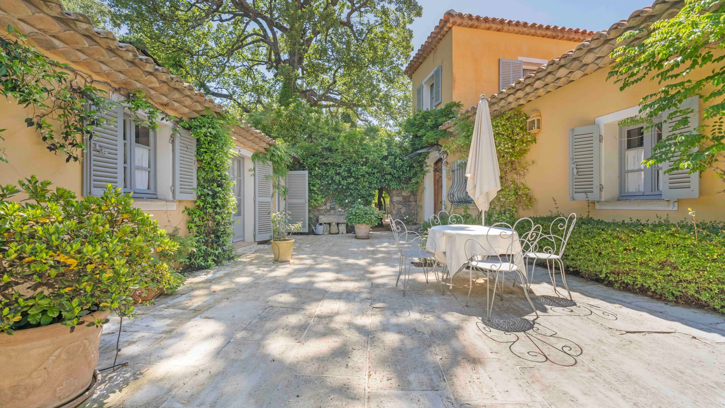  Gassin luxury estate with sea views, guest house and 13 446 sqm landscaped grou… - 物件實景