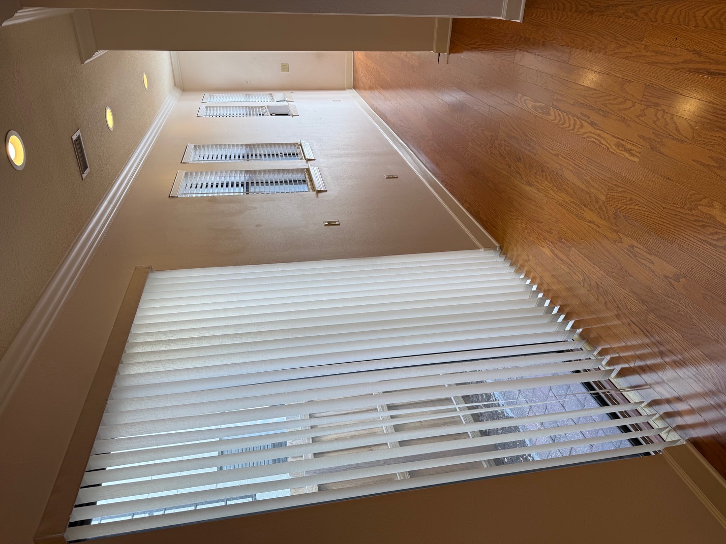 Tampa, Florida, 33606, United States, 2 Bedrooms Bedrooms, ,3 BathroomsBathrooms,Residential,For Sale,2015319