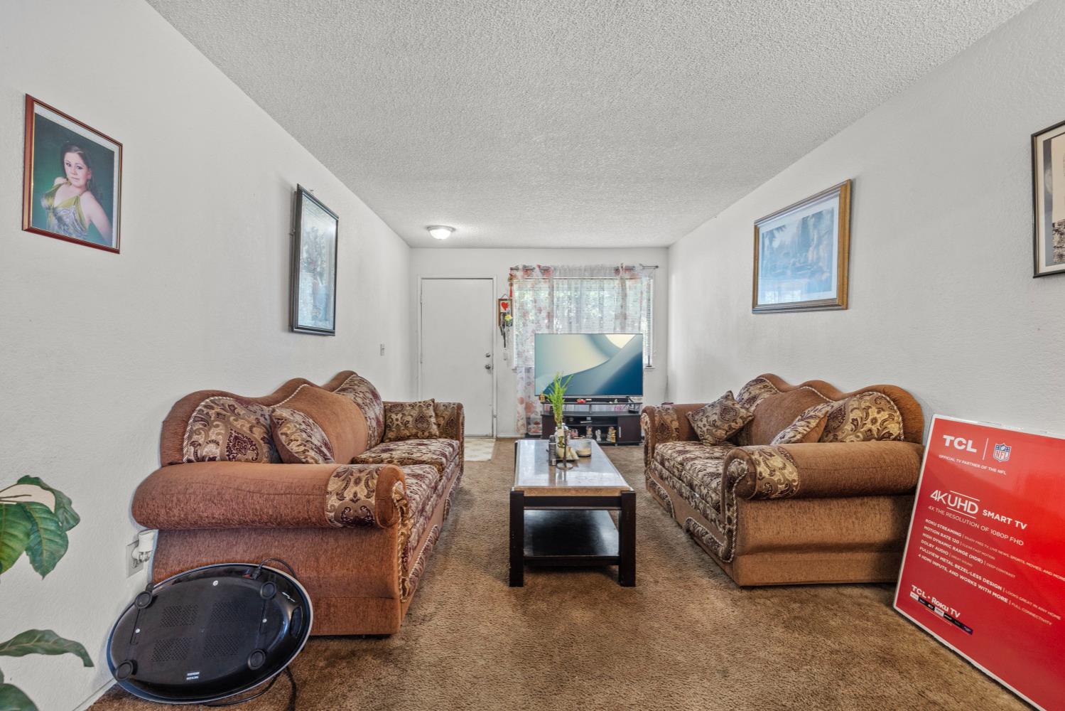 North Highlands, California, 95660, United States, ,Residential,For Sale,1941580