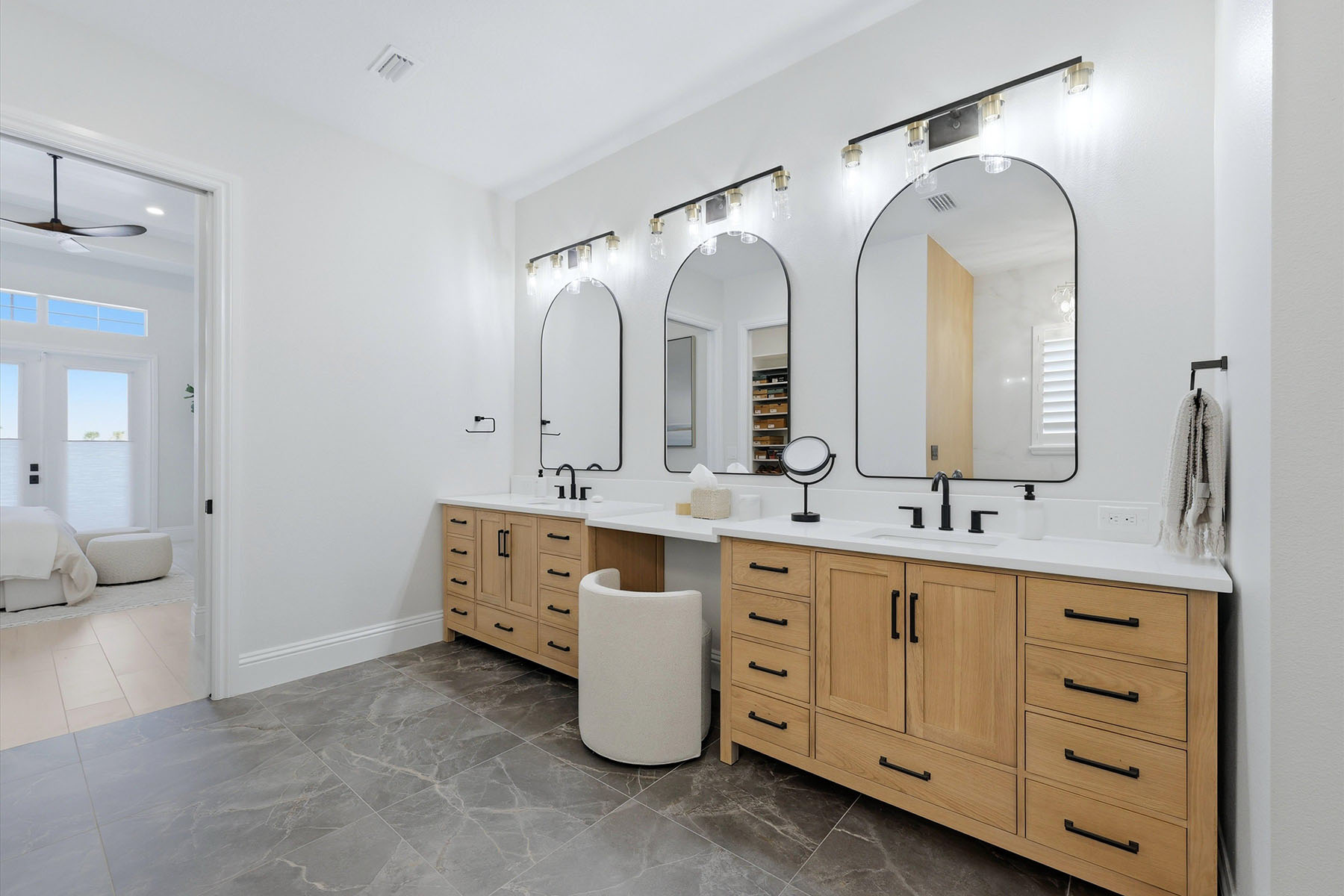  WILD BLUE AT WATERSIDE - 物件實景