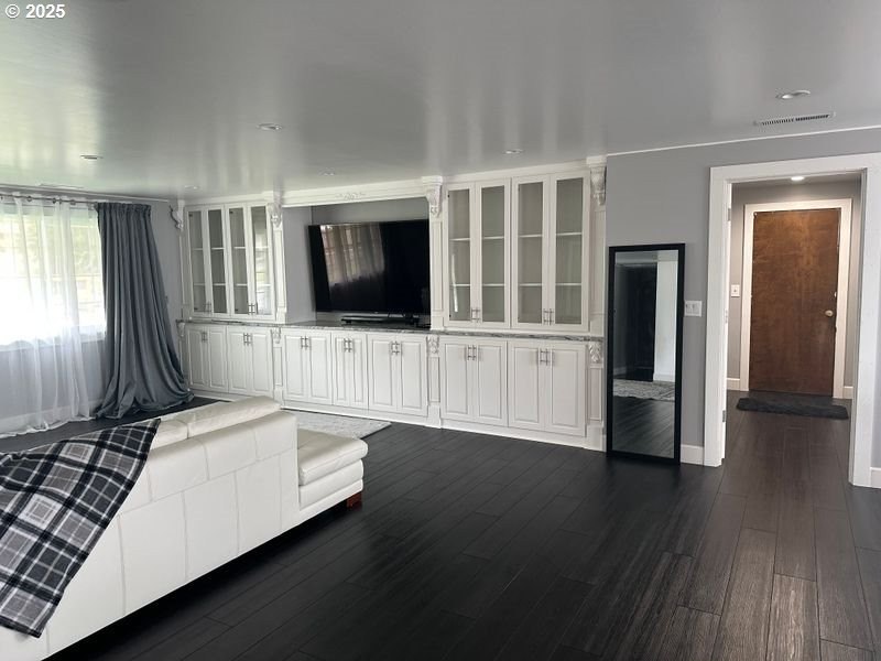 Brookings, Oregon, 97415, United States, 3 Bedrooms Bedrooms, ,3 BathroomsBathrooms,Residential,For Sale,1977245