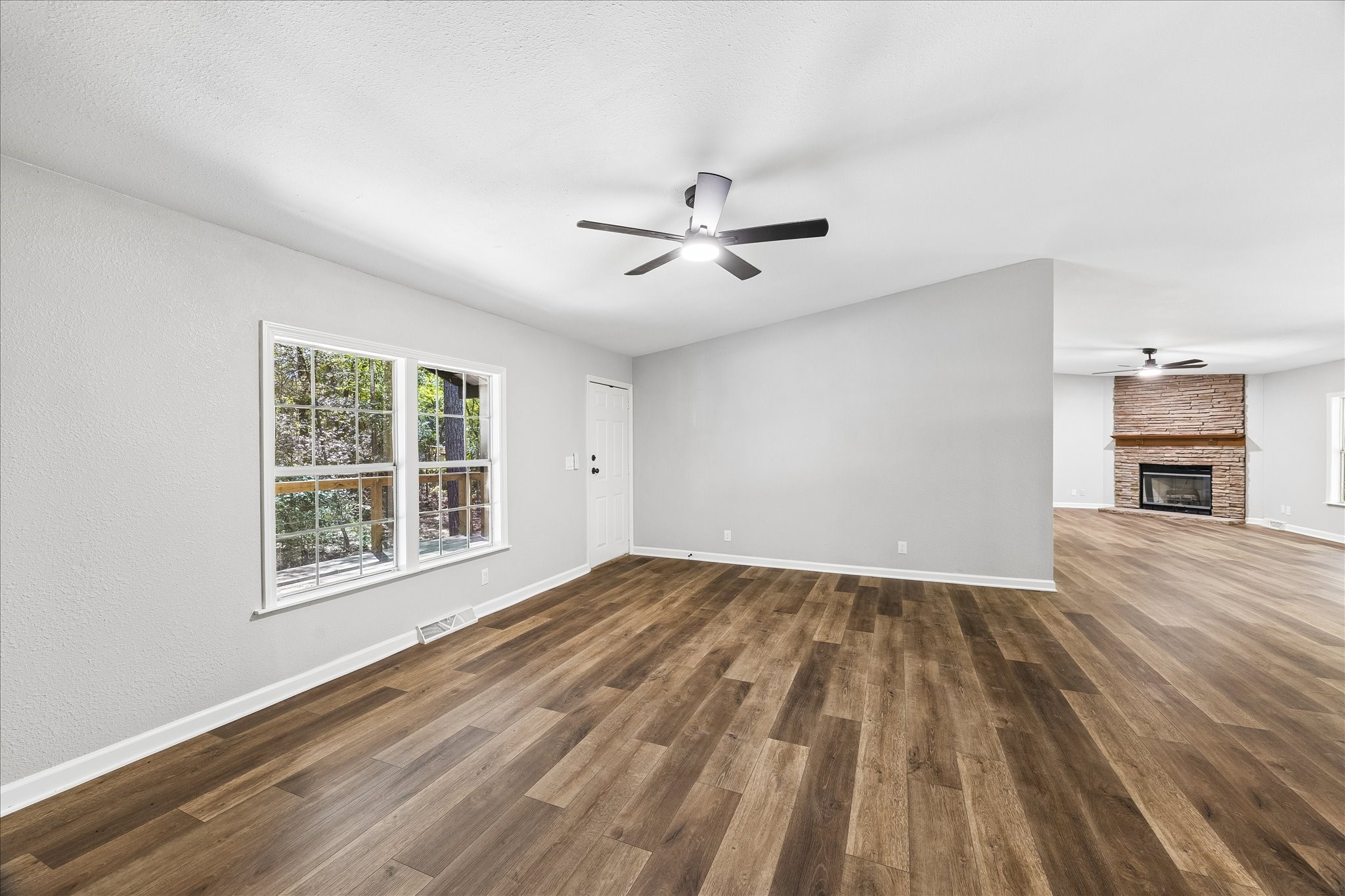  12228 Thornwood Drive - 物件實景