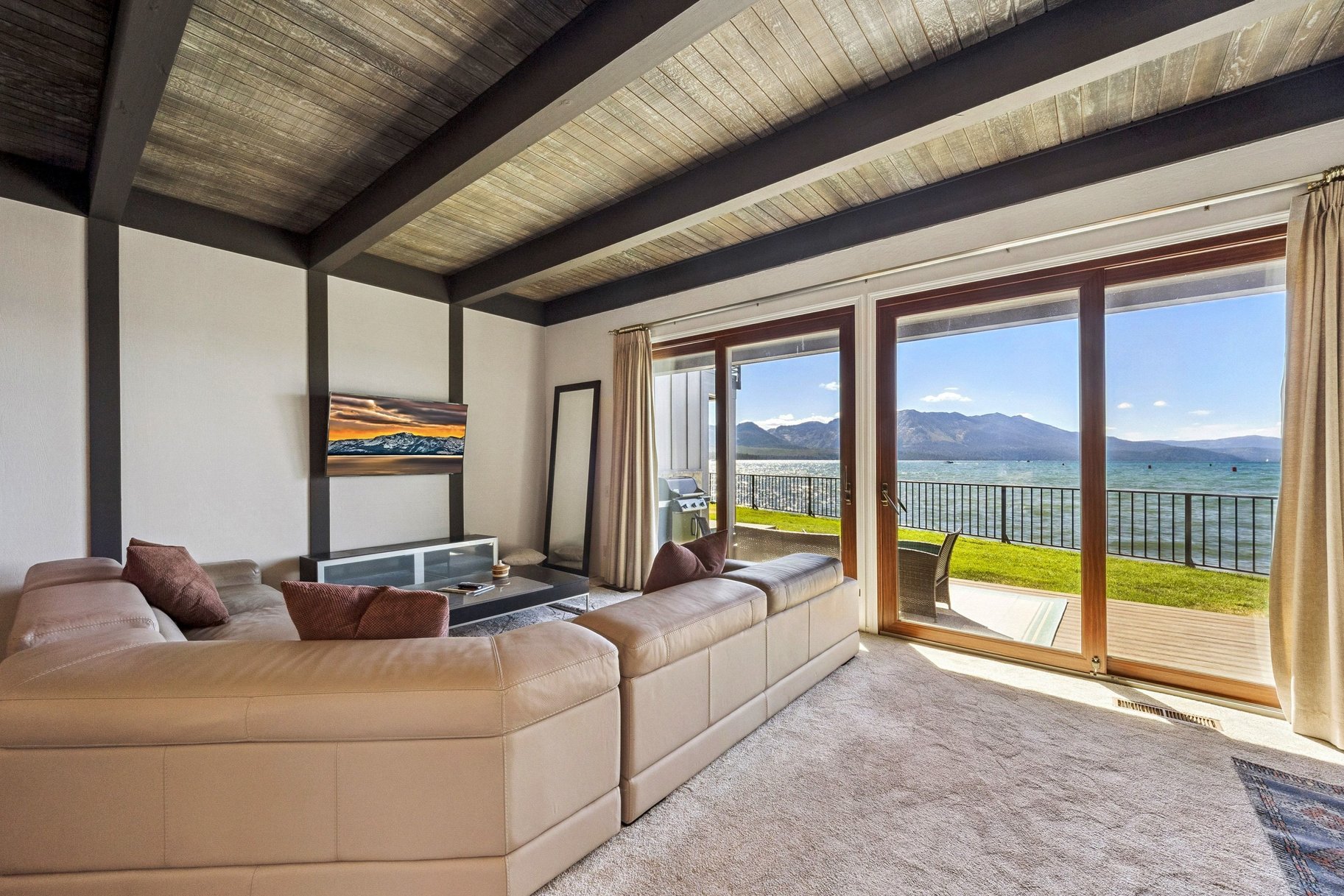  LAKEFRONT LIVING IN TAHOE KEYS - 物件實景