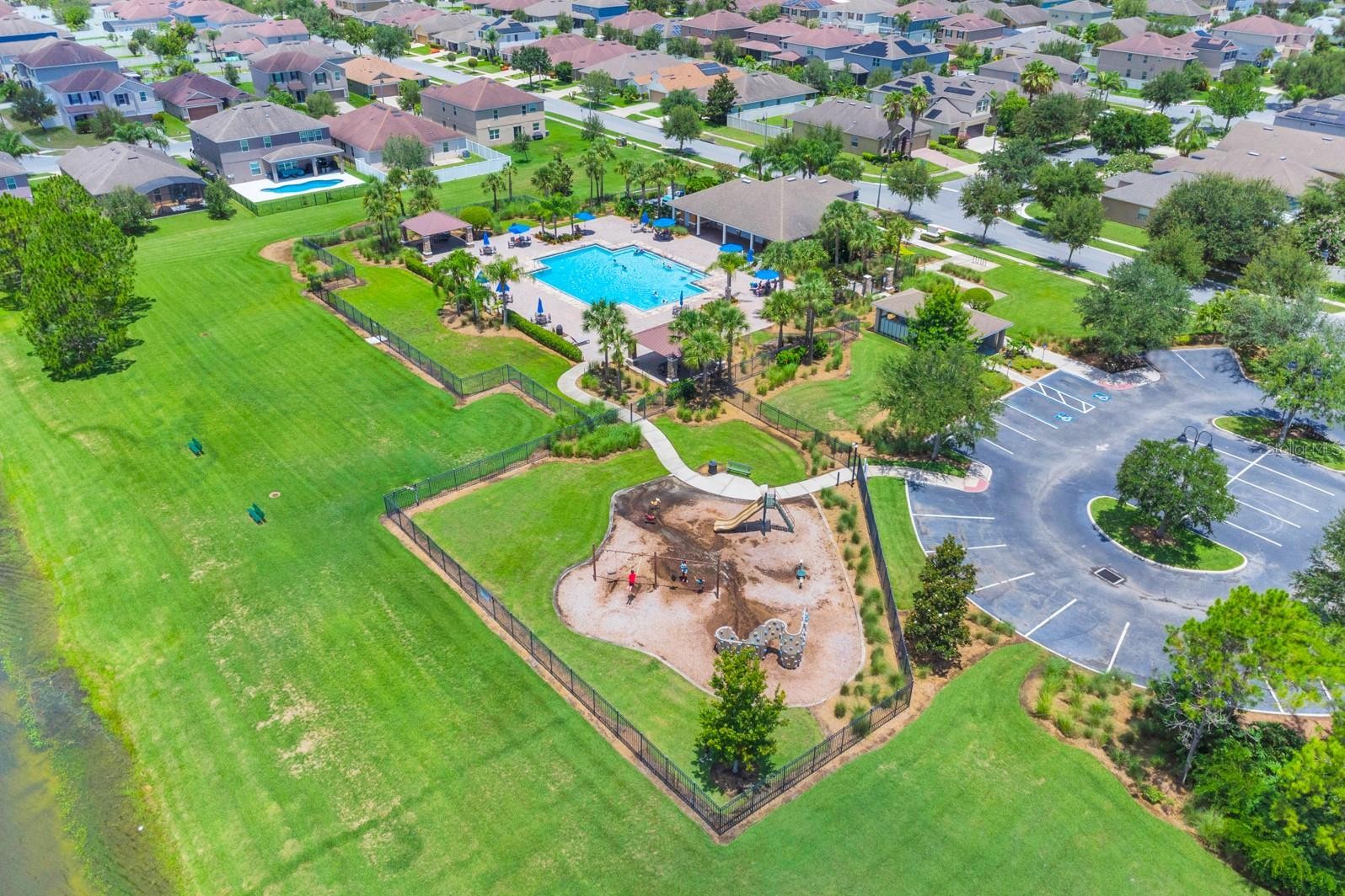ORLANDO, Florida, 32824, United States, 4 Bedrooms Bedrooms, ,3 BathroomsBathrooms,Residential,For Sale,1879509