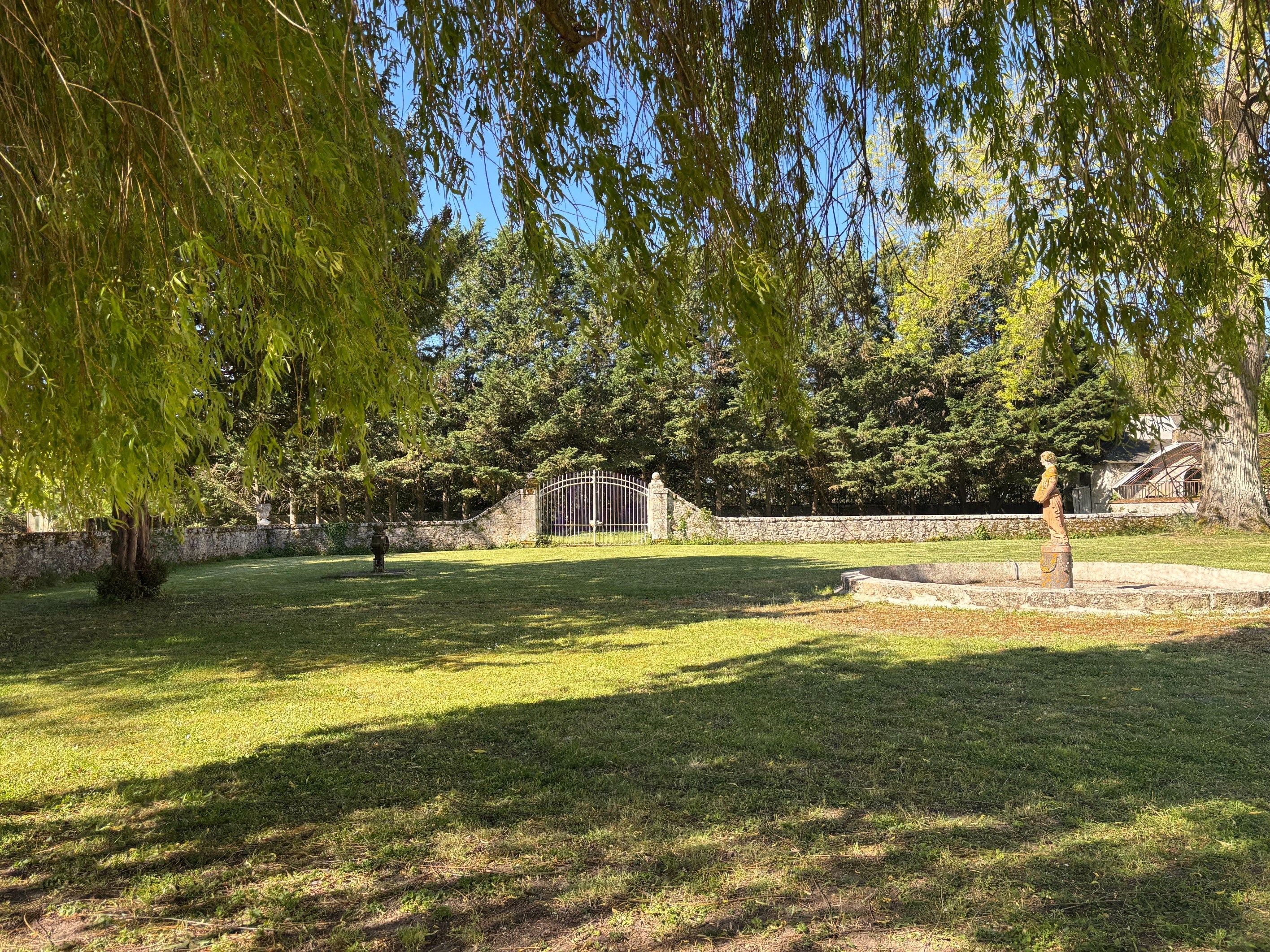  EXCLUSIVE – CHARACTER PROPERTY WITH MOAT – LOIRE VALLEY - 物件實景