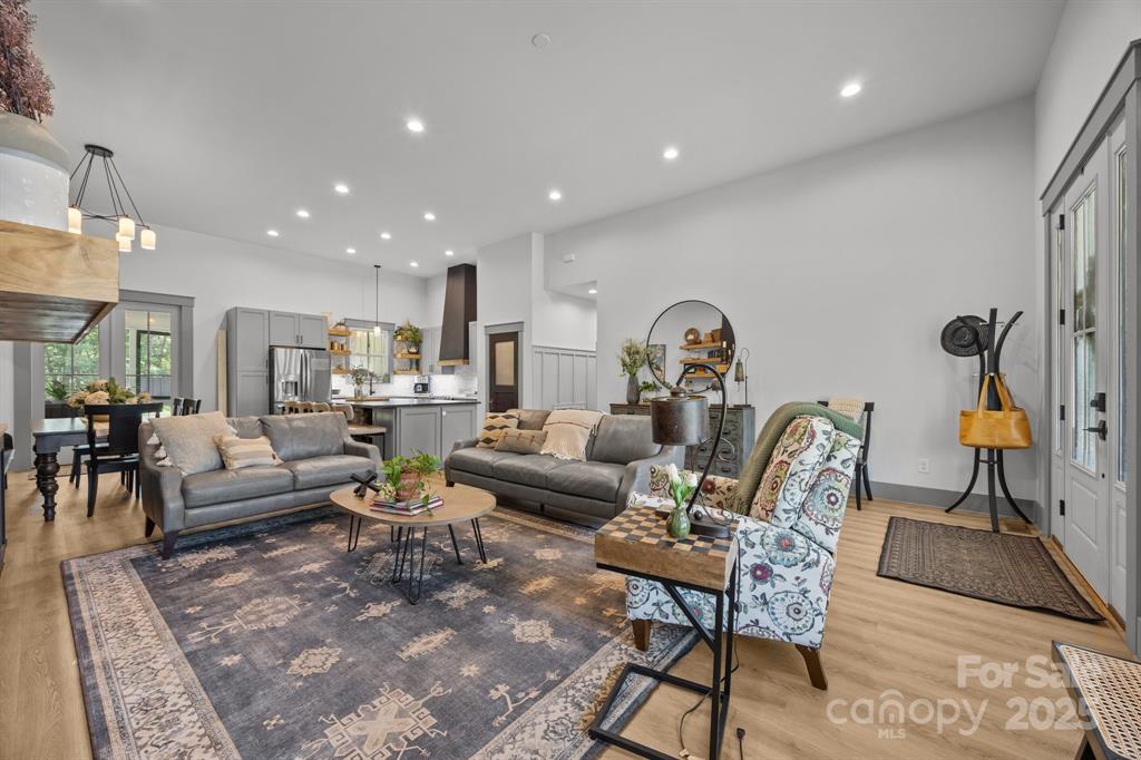 Bostic, North Carolina, 28018, United States, 3 Bedrooms Bedrooms, ,3 BathroomsBathrooms,Residential,For Sale,1875205