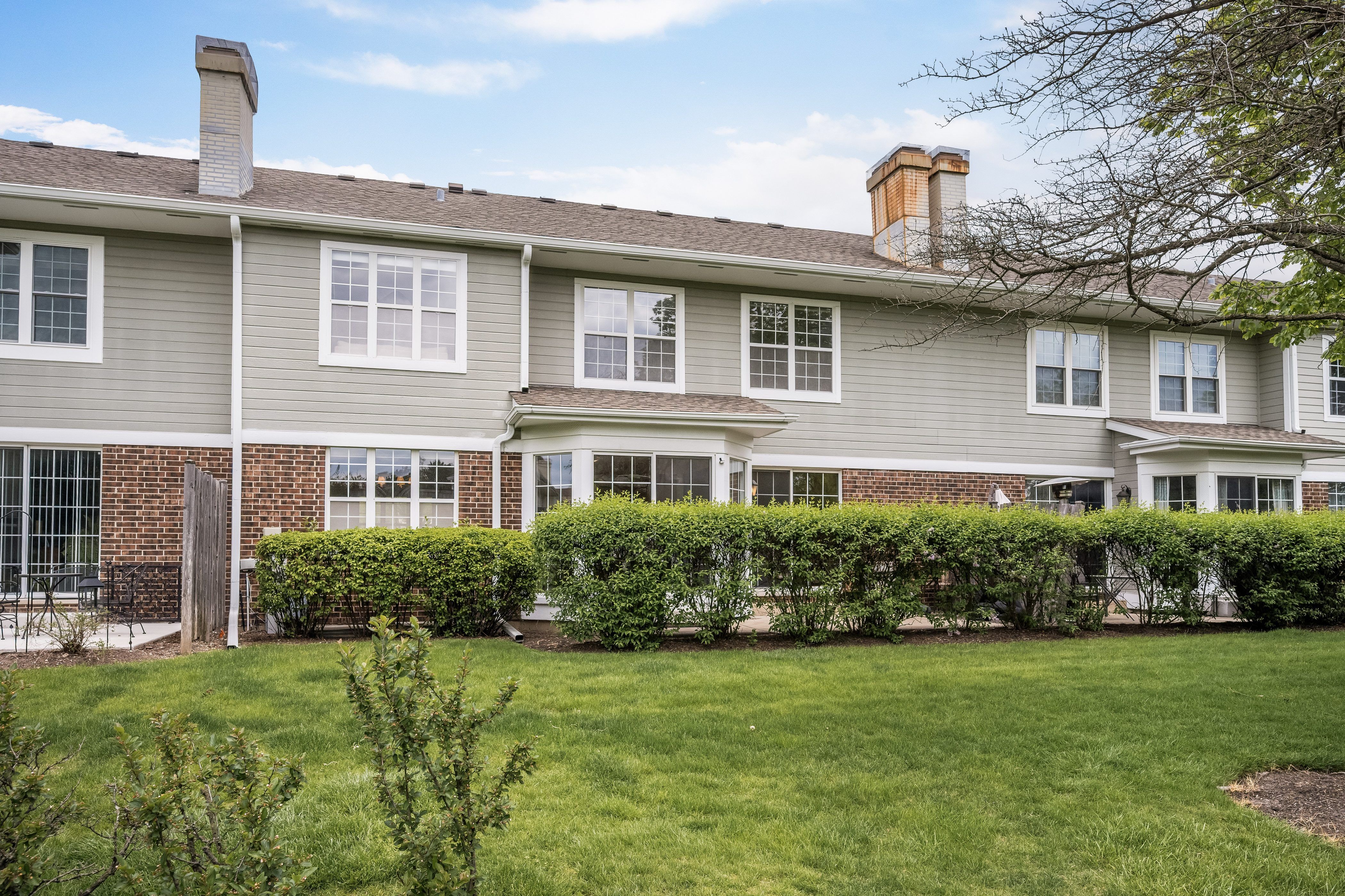  Two-Story Townhome in the Winchester Lane Subdivision of Northbrook - 物件實景