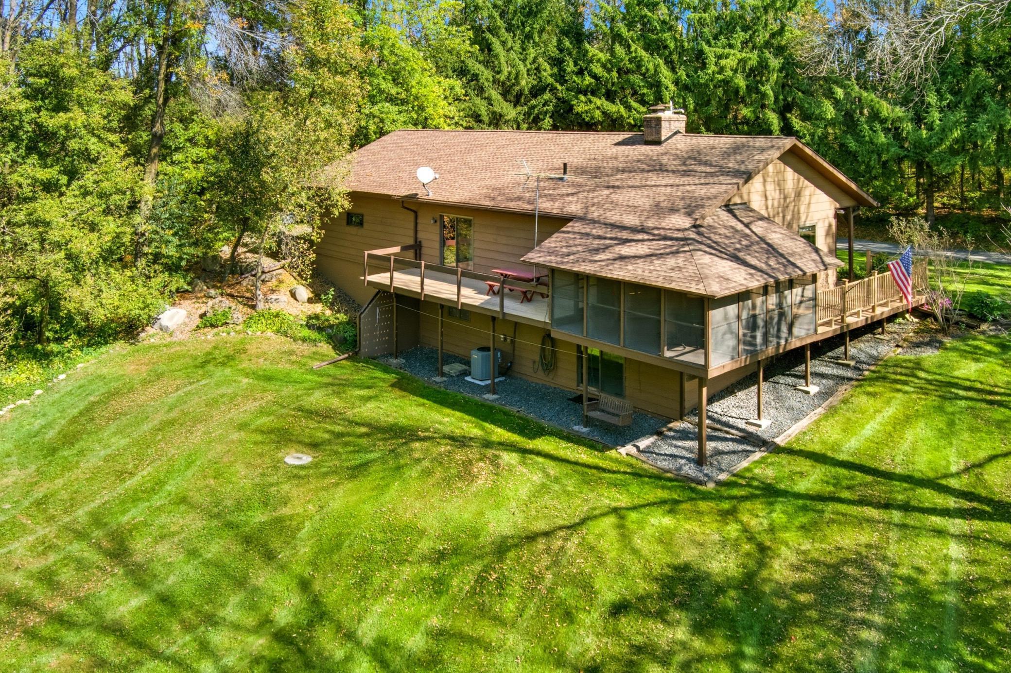 Warren Twp, Wisconsin, 54023, United States, 3 Bedrooms Bedrooms, ,1 BathroomBathrooms,Residential,For Sale,1961438