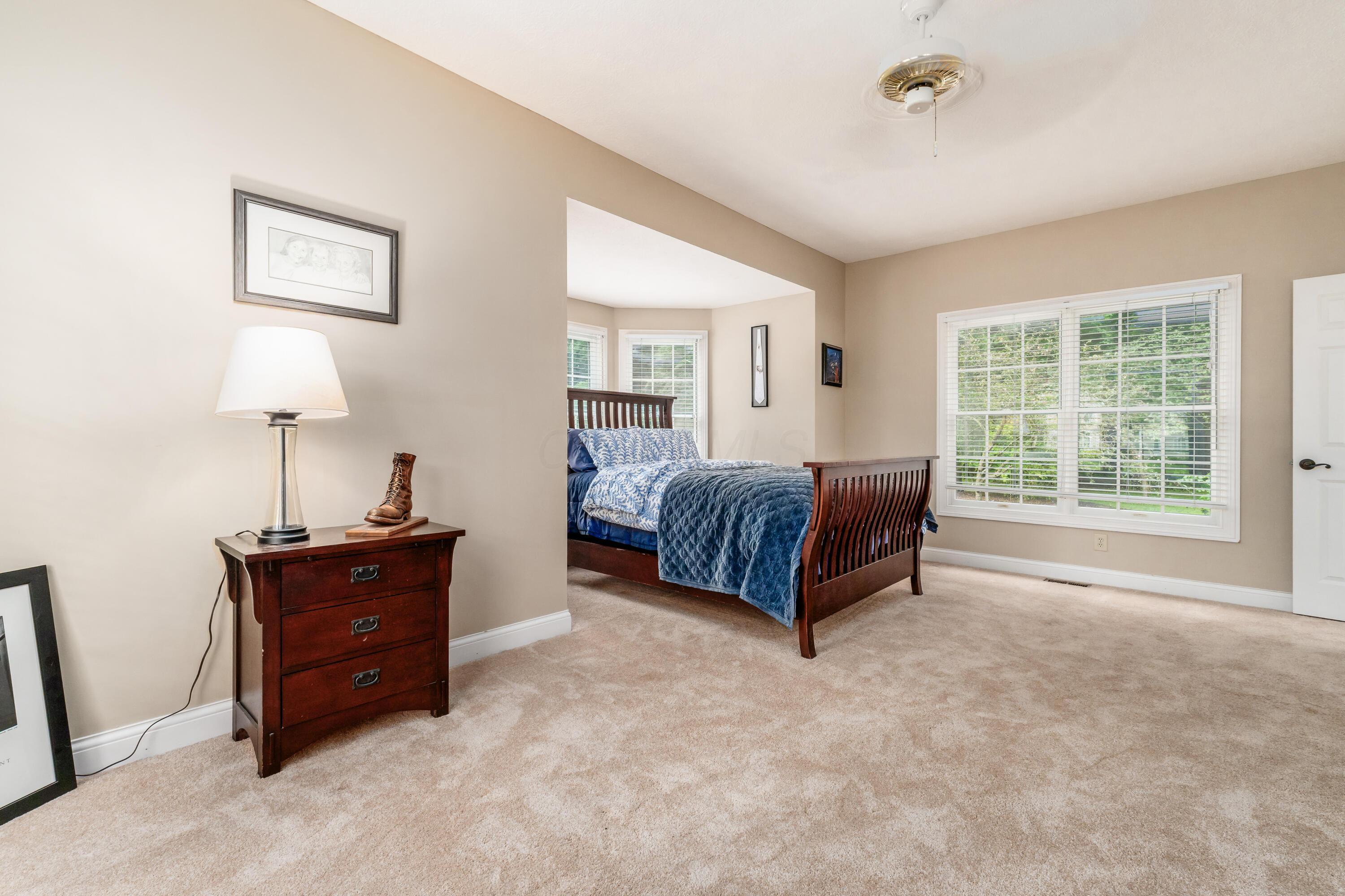 Blacklick, Ohio, 43004, United States, 5 Bedrooms Bedrooms, ,6 BathroomsBathrooms,Residential,For Sale,1895404
