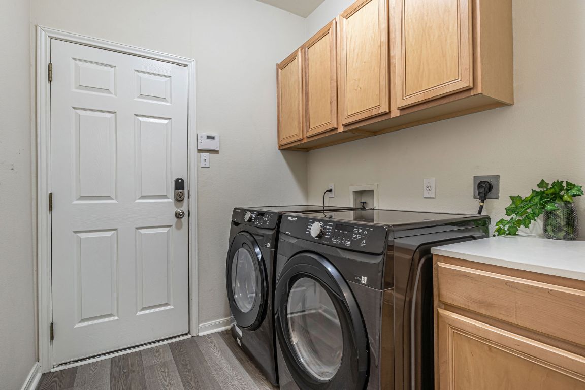 Austin, Texas, 78749, United States, 3 Bedrooms Bedrooms, ,2 BathroomsBathrooms,Residential,For Sale,1897269