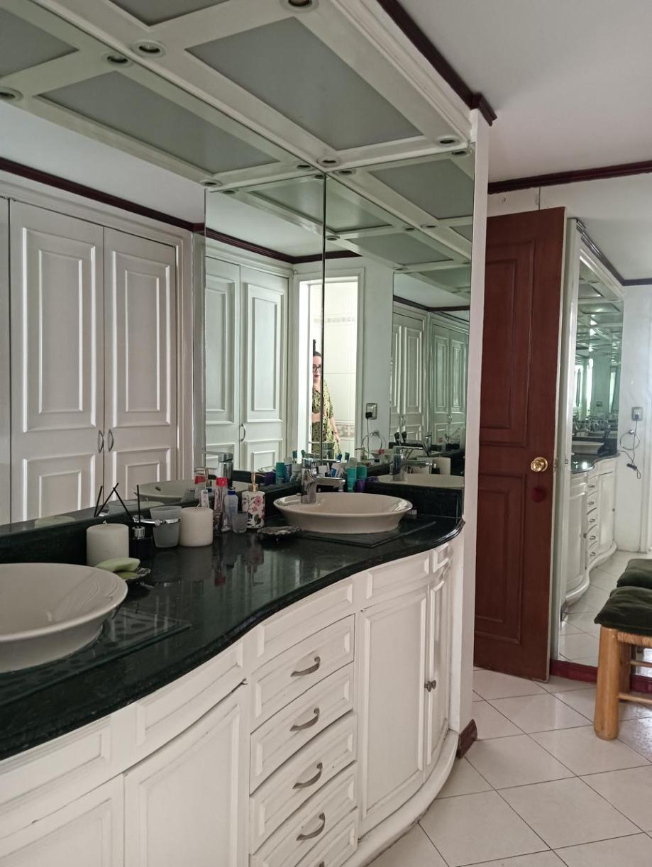 Miguel Hidalgo, Ciudad de México, 11560, Mexico, 3 Bedrooms Bedrooms, ,3 BathroomsBathrooms,Residential,For Sale,1984751