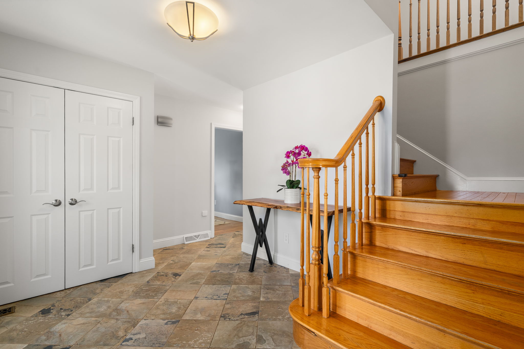  5 Patrick Circle, Stoneham, MA, 02180 - 物件實景