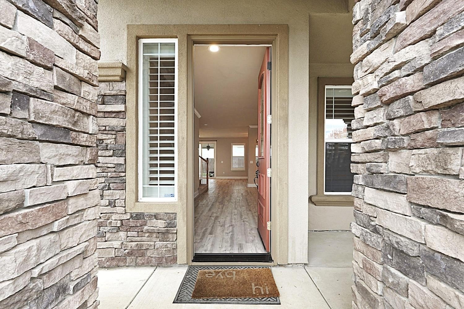 Valley Springs, California, 95252, United States, 3 Bedrooms Bedrooms, ,3 BathroomsBathrooms,Residential,For Sale,2005908