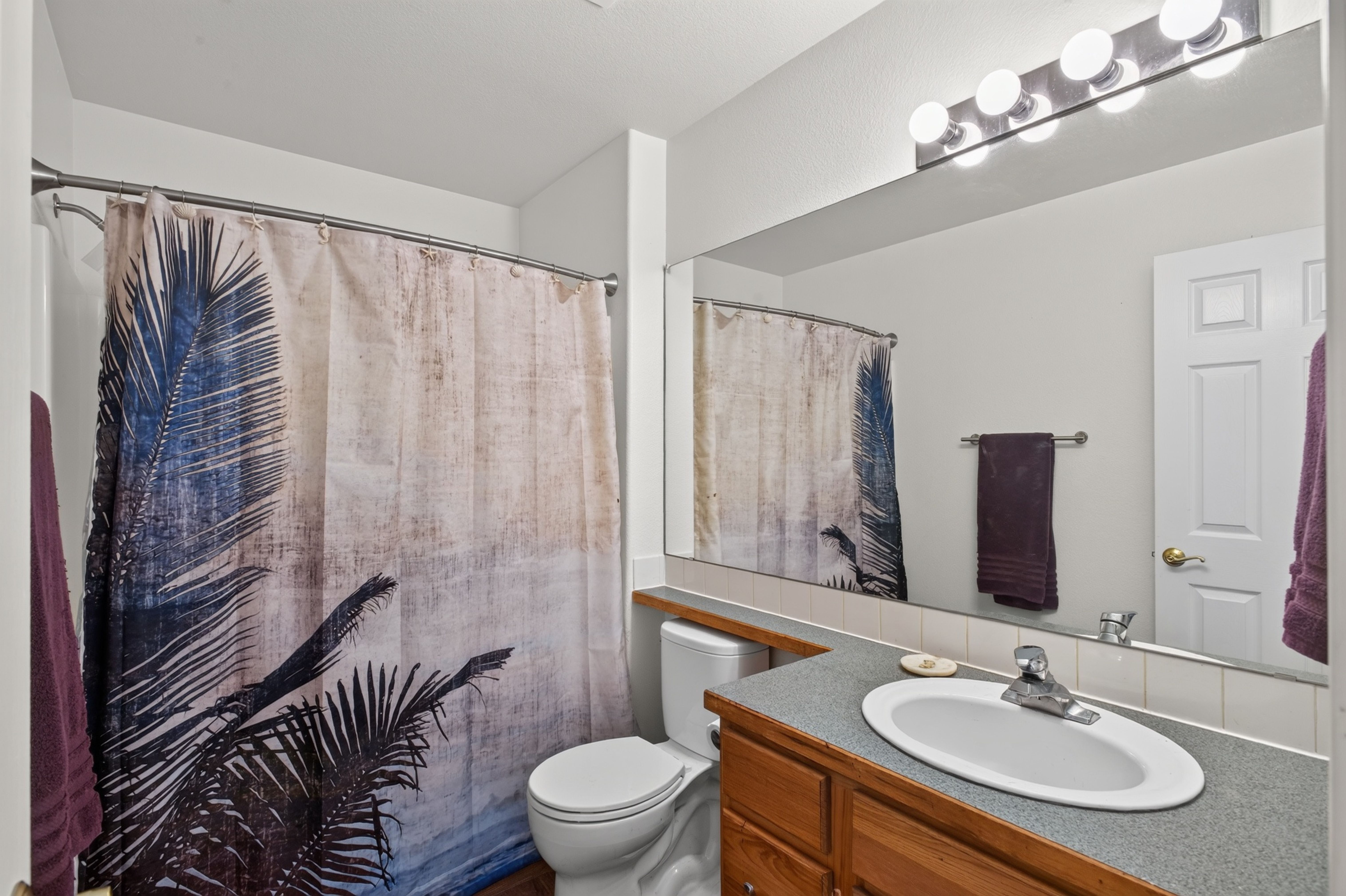  Beautifully Appointed Ranch-Style Home In Desirable Founders Village - 物件實景