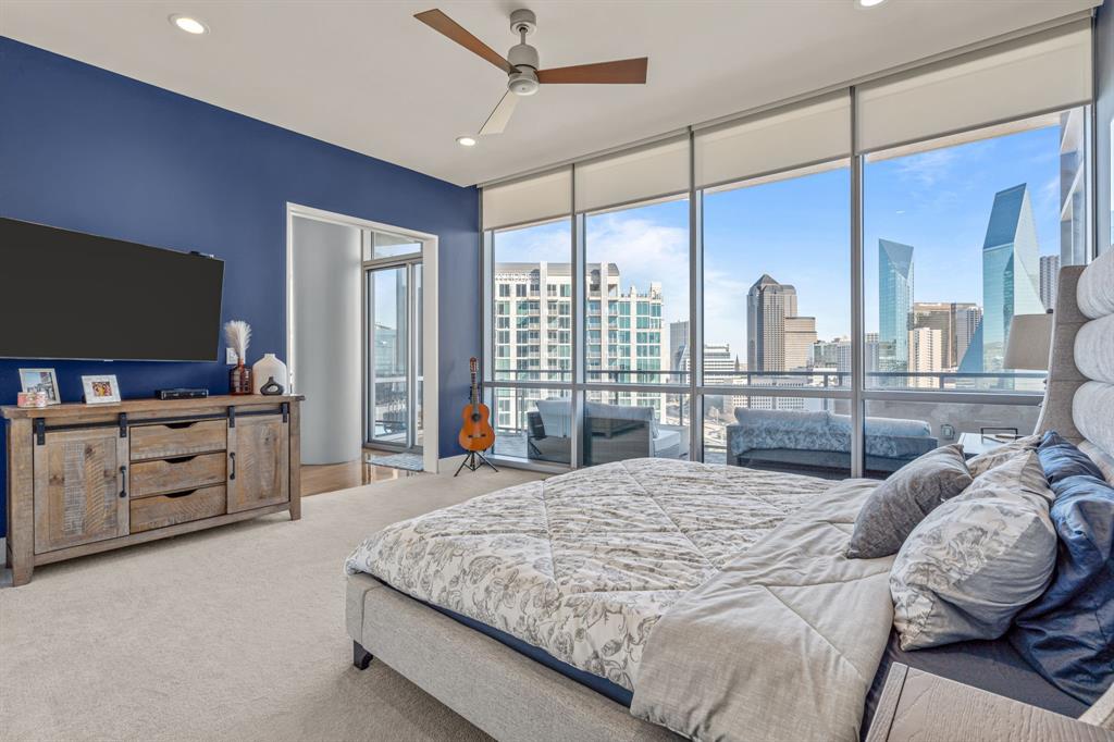 Dallas, Texas, 75219, United States, 2 Bedrooms Bedrooms, ,3 BathroomsBathrooms,Residential,For Sale,1916965
