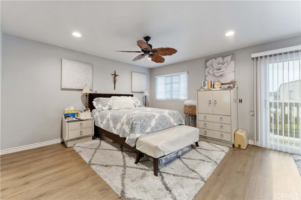 Covina, California, 91722, United States, 2 Bedrooms Bedrooms, ,3 BathroomsBathrooms,Residential,For Sale,1994268