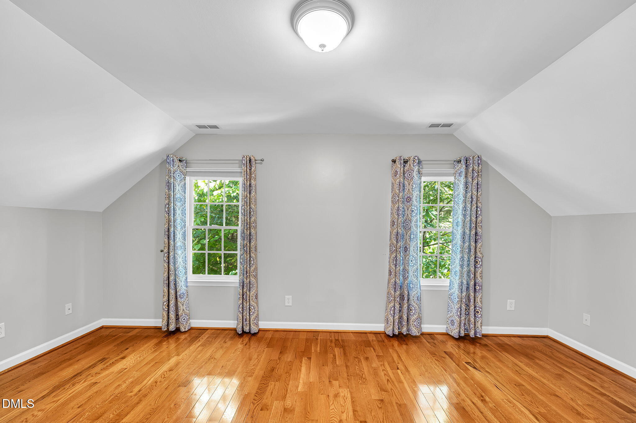 Durham, North Carolina, 27712, United States, 5 Bedrooms Bedrooms, ,3 BathroomsBathrooms,Residential,For Sale,1980310