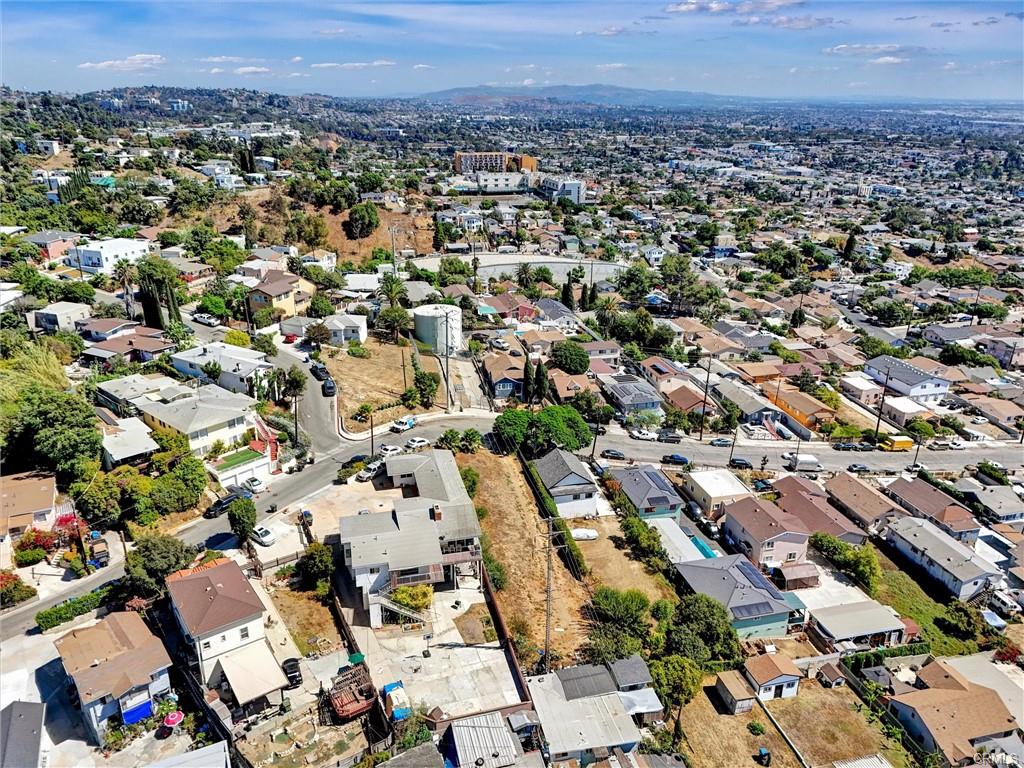 Rialto, California, 92376, United States, 4 Bedrooms Bedrooms, ,2 BathroomsBathrooms,Residential,For Sale,2008589