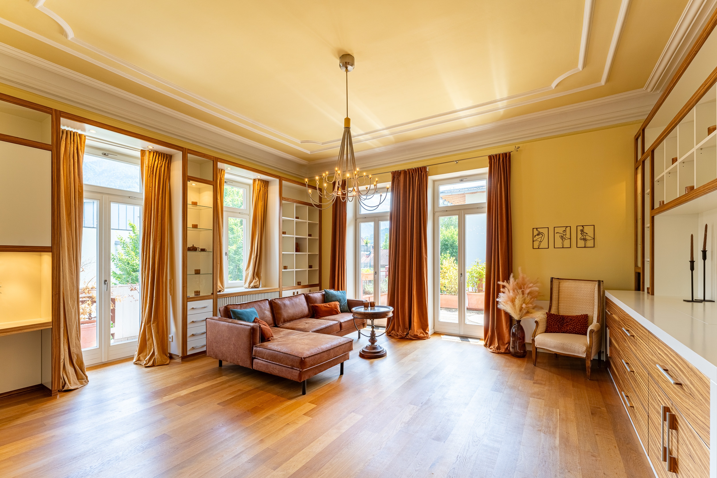  Beletage in the ?Charlott? Villa—a historic landmark near downtown with mount... - 物件實景