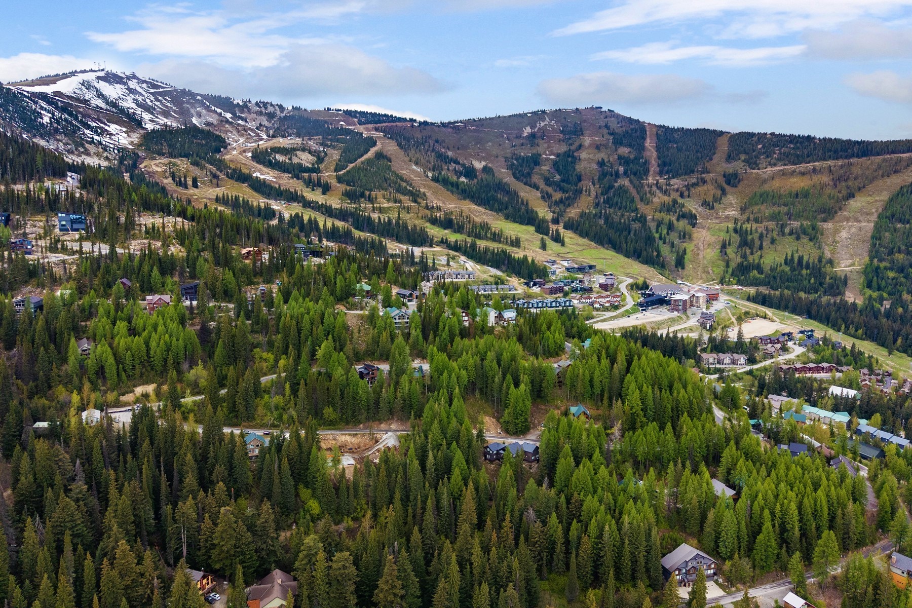  Mountain Lot - 物件實景
