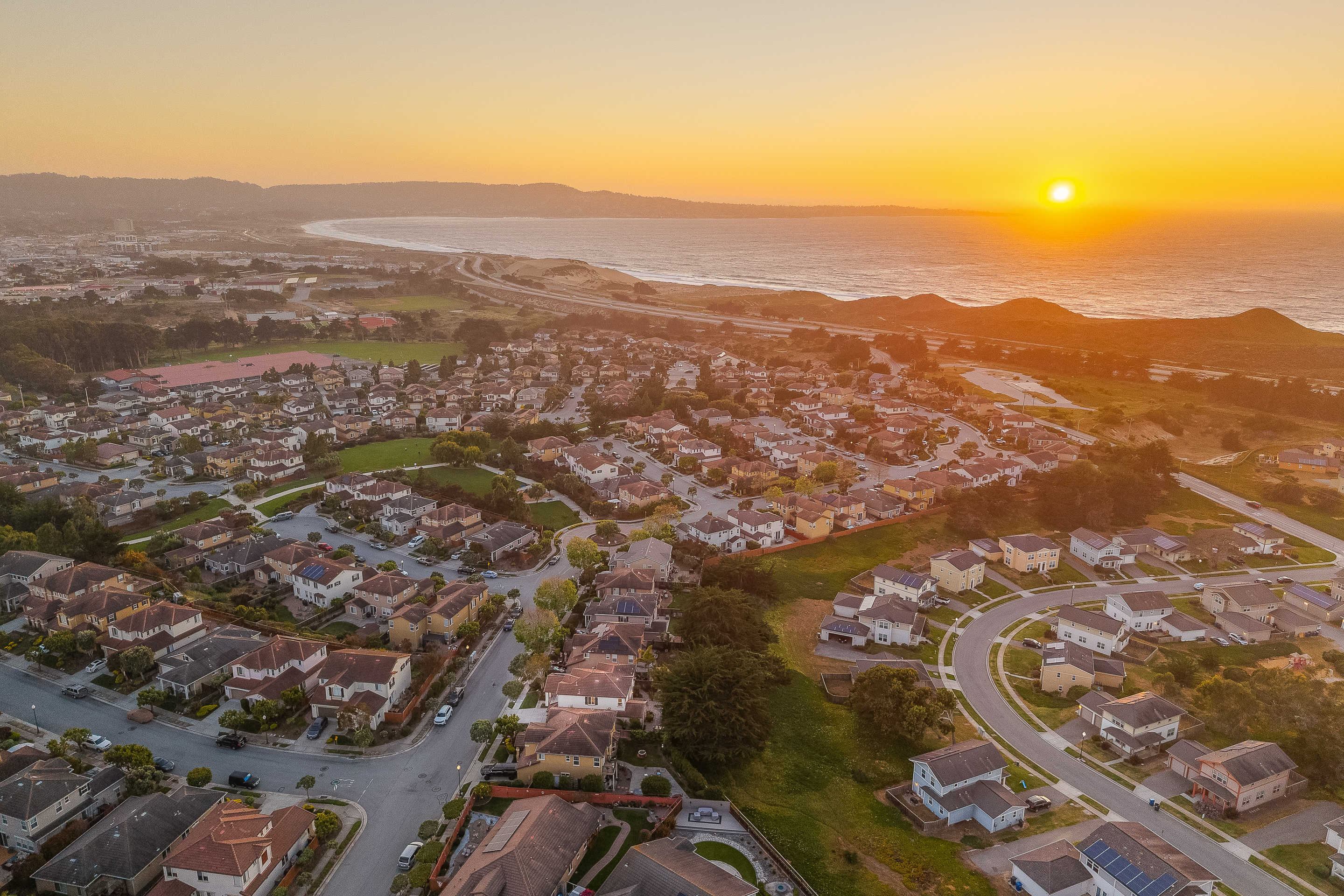  4460 Peninsula Point Drive - 物件實景