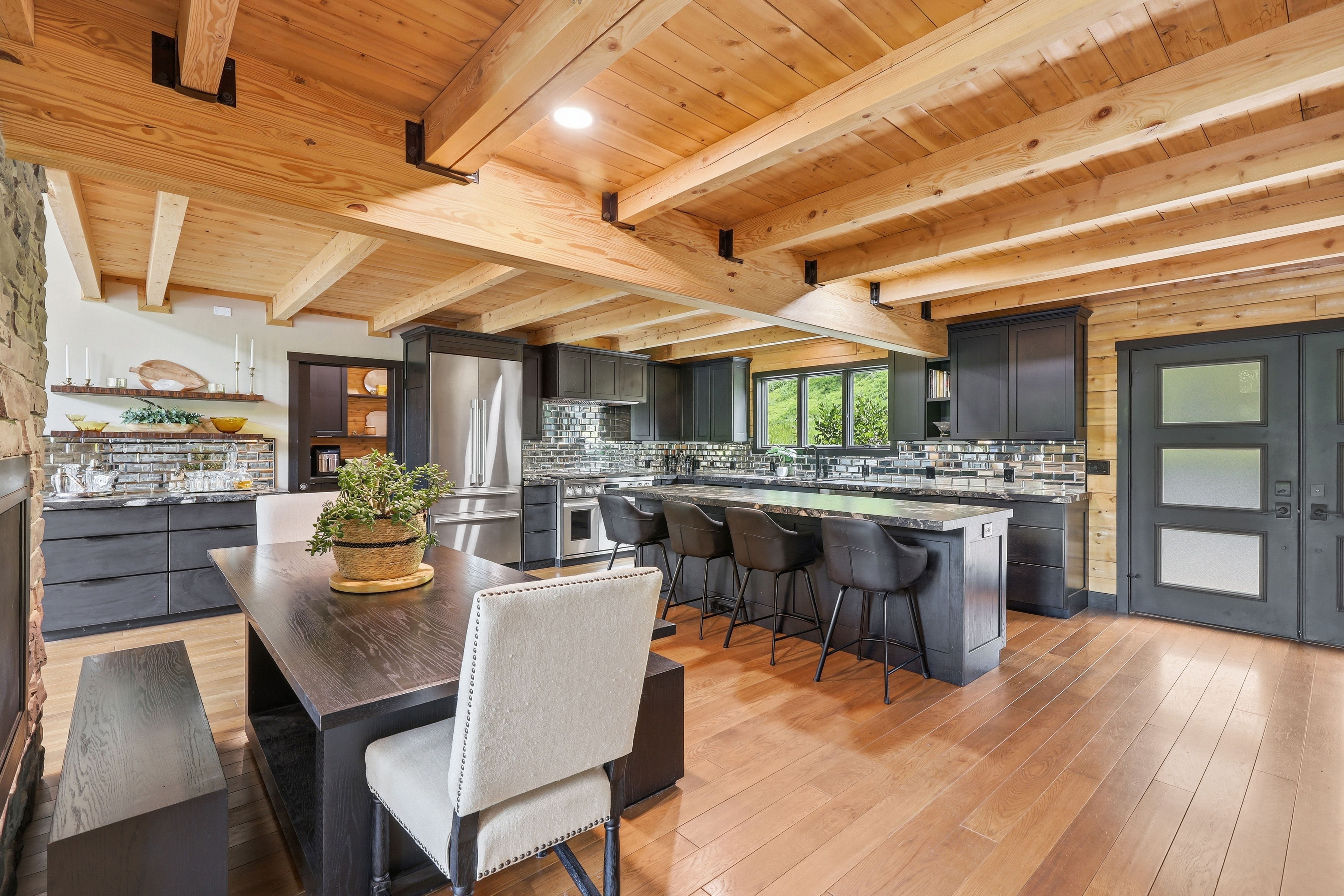  1050 Wattersonville Road, Allegheny Riverfront - 物件實景