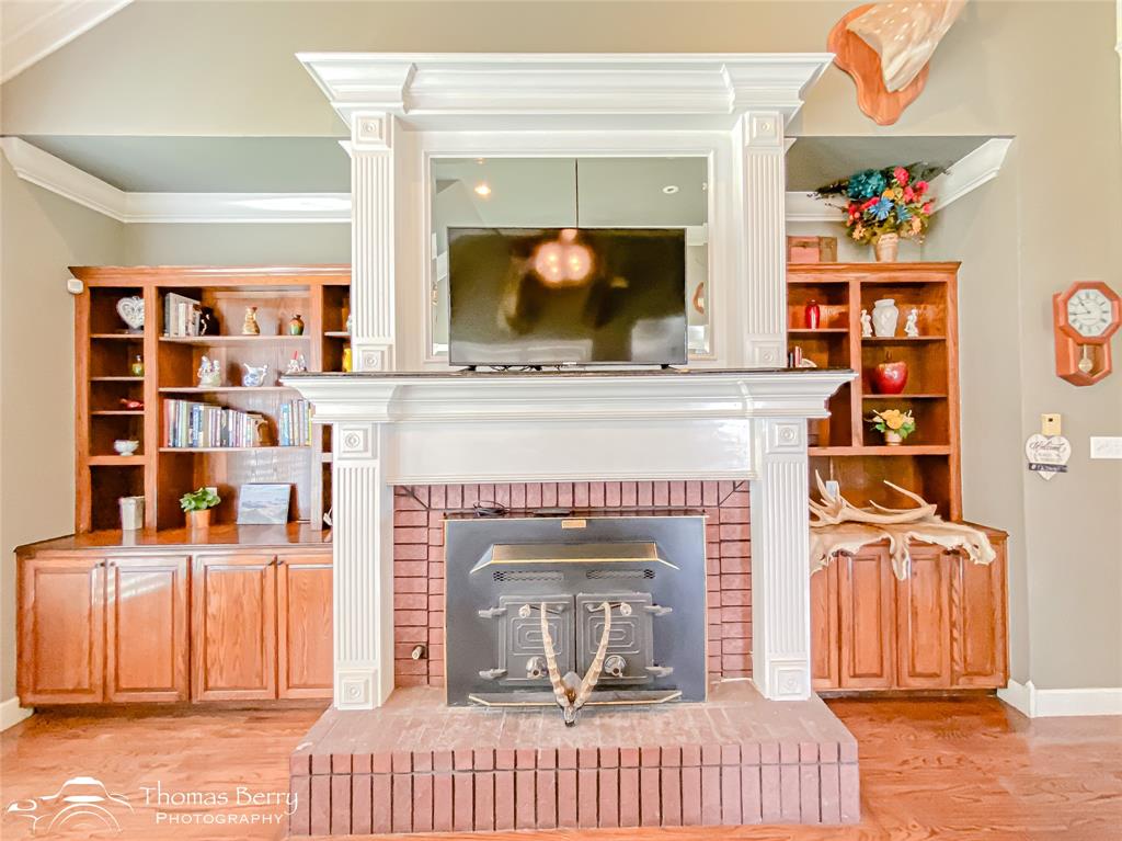 Merkel, Texas, 79536, United States, 5 Bedrooms Bedrooms, ,4 BathroomsBathrooms,Residential,For Sale,1829513
