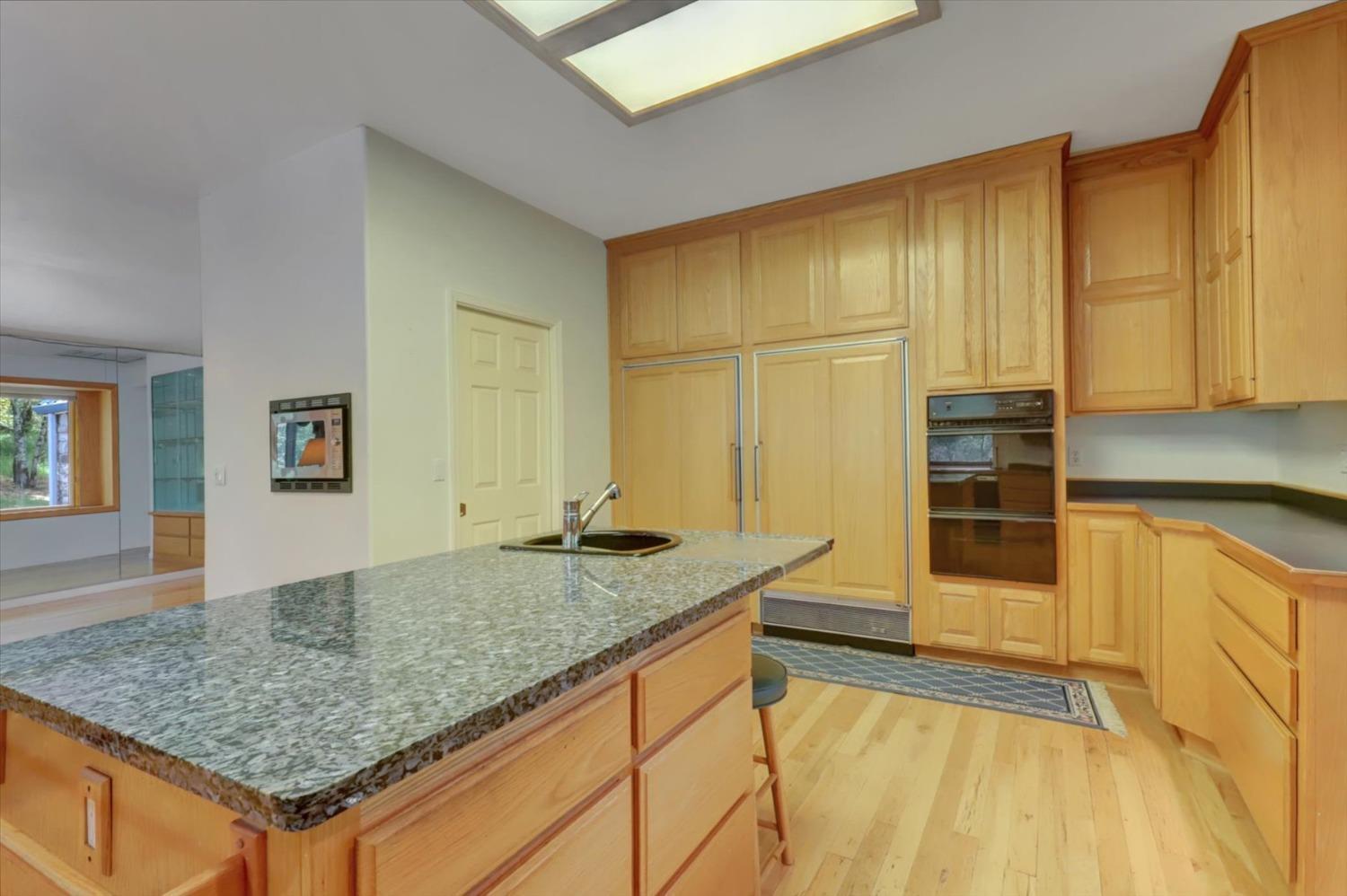 Penn Valley, California, 95946, United States, 3 Bedrooms Bedrooms, ,4 BathroomsBathrooms,Residential,For Sale,1798374