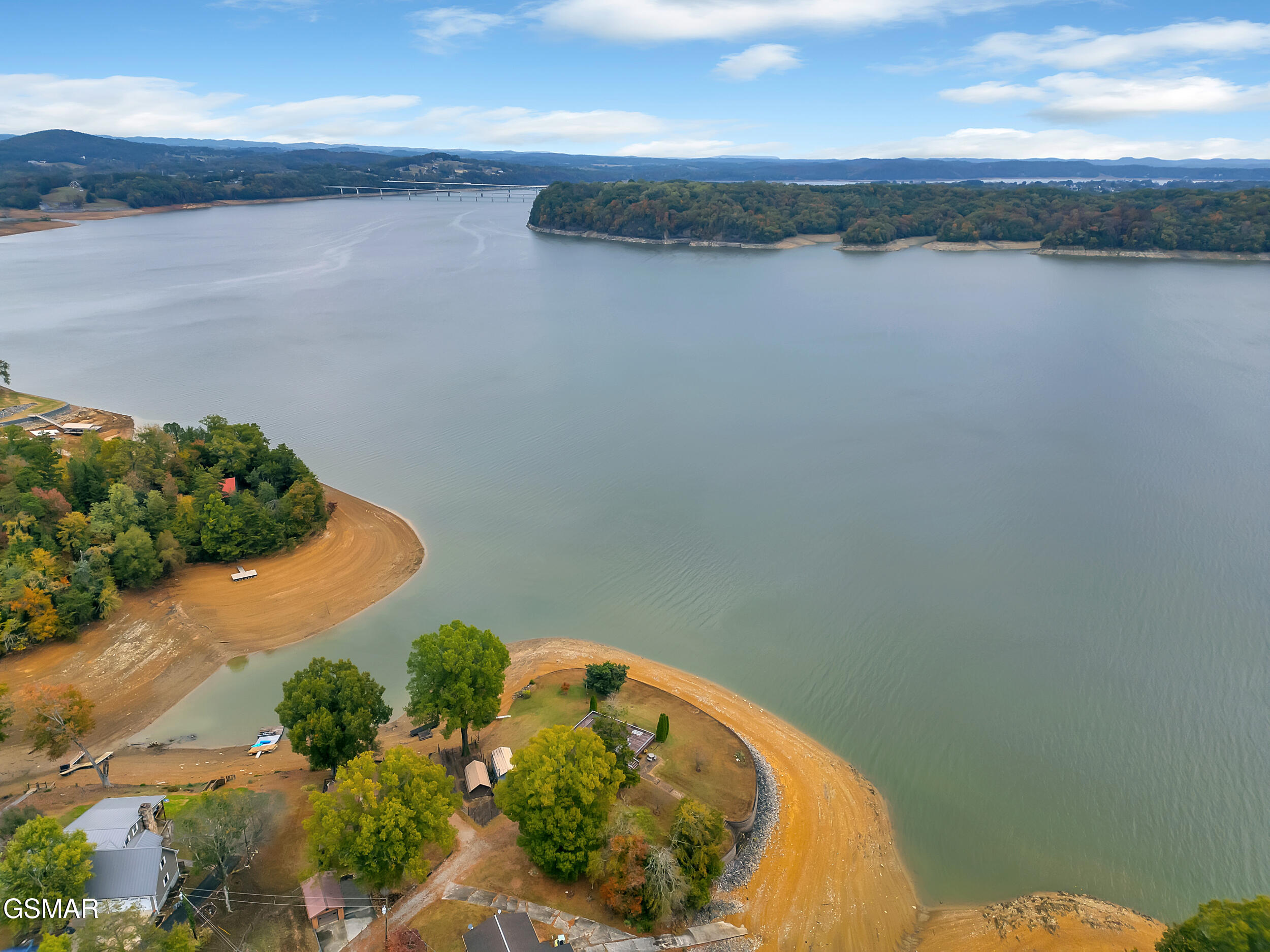 Dandridge, Tennessee, 37725, United States, 3 Bedrooms Bedrooms, ,1 BathroomBathrooms,Residential,For Sale,1973738