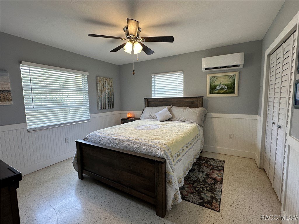 Crystal River, Florida, 34429, United States, 2 Bedrooms Bedrooms, ,4 BathroomsBathrooms,Residential,For Sale,2005515