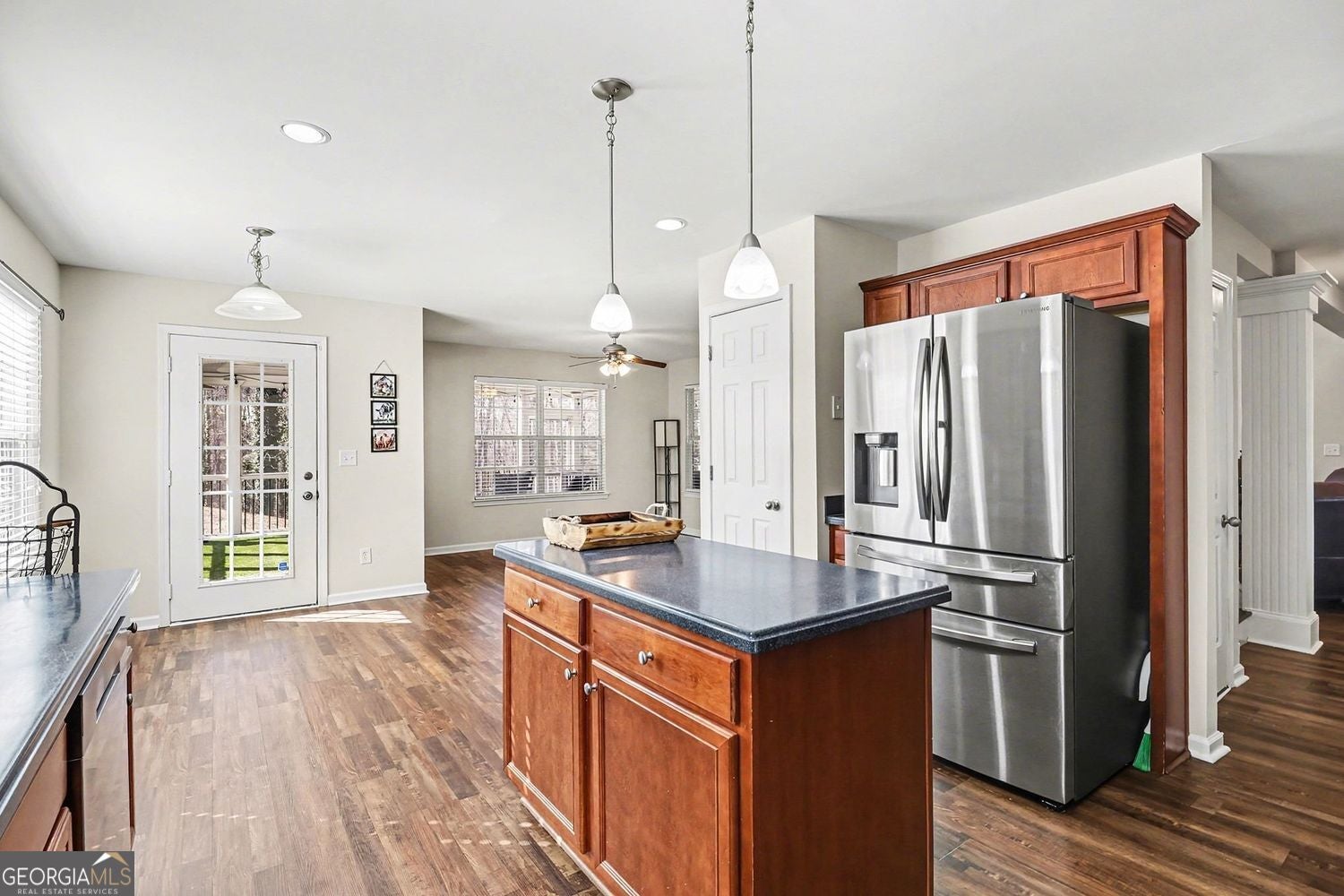 Cumming, Georgia, 30028, United States, 4 Bedrooms Bedrooms, ,4 BathroomsBathrooms,Residential,For Sale,2011406