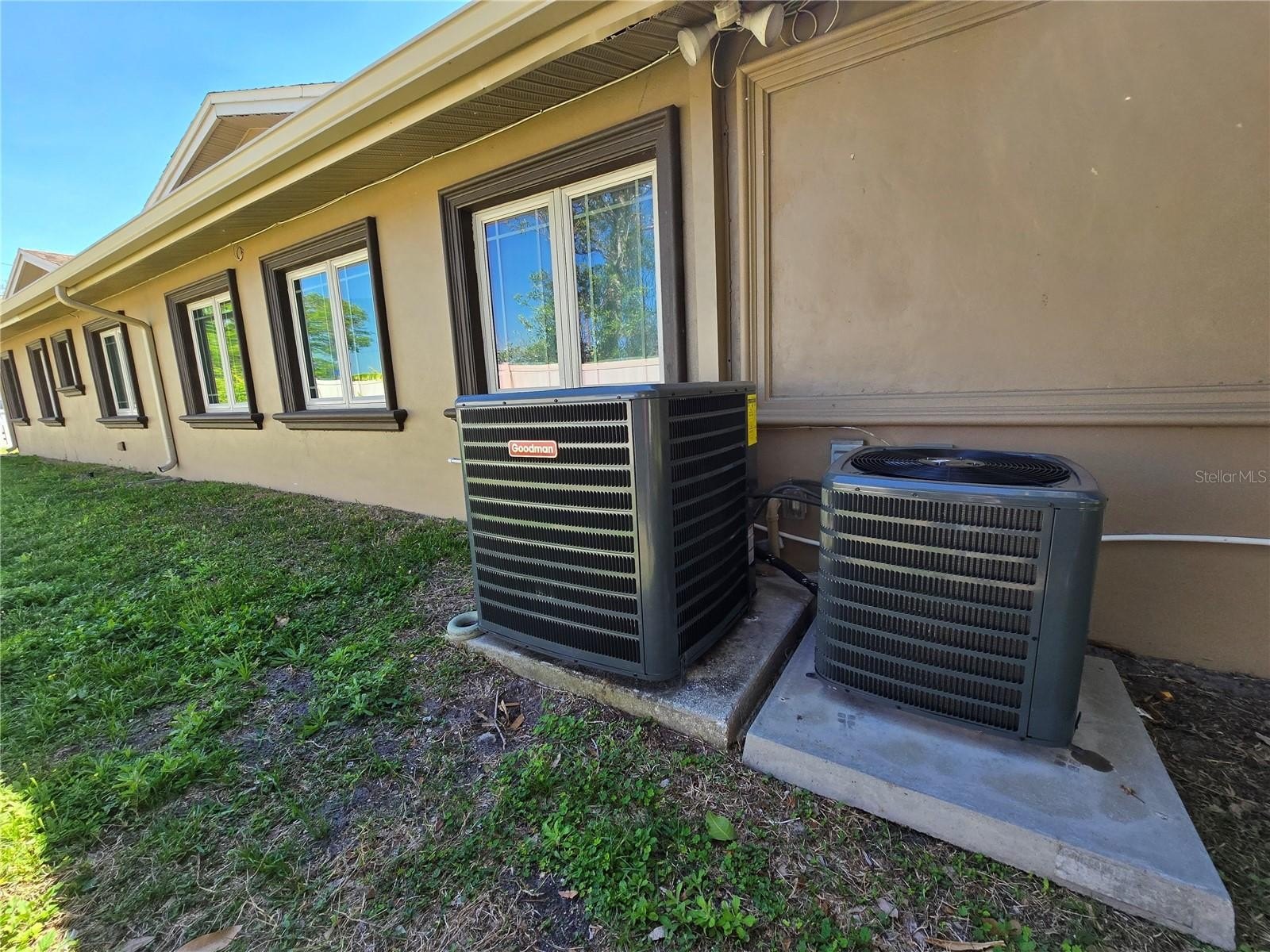 CLEARWATER, Florida, 33765, United States, 5 Bedrooms Bedrooms, ,3 BathroomsBathrooms,Residential,For Sale,2006178