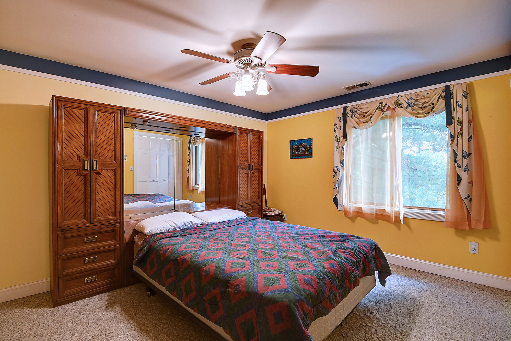 Bethlehem, Connecticut, 06751, United States, 3 Bedrooms Bedrooms, ,4 BathroomsBathrooms,Residential,For Sale,1987102