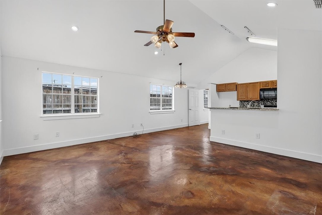 Port Aransas, Texas, 78373, United States, 3 Bedrooms Bedrooms, ,2 BathroomsBathrooms,Residential,For Sale,2001769