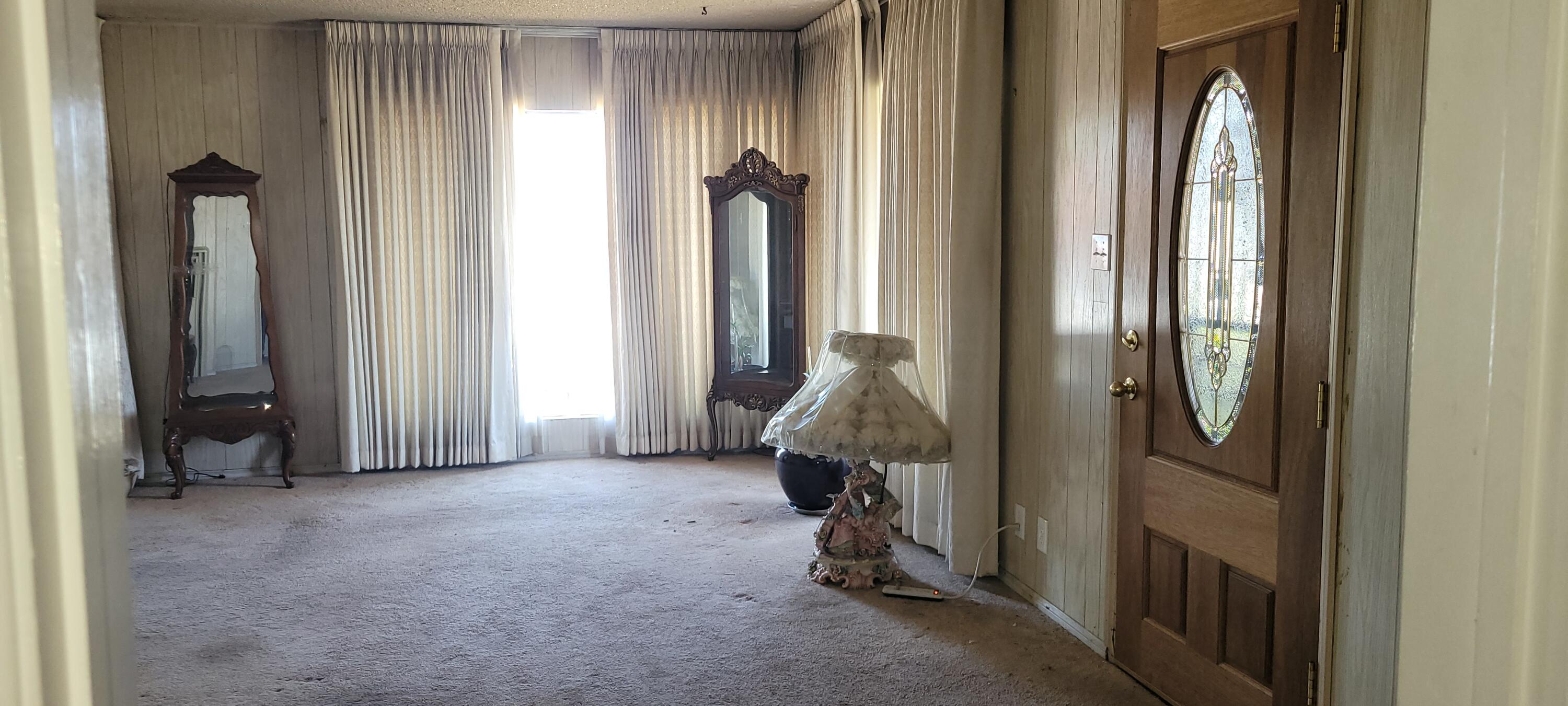 Compton, California, 90220, United States, 3 Bedrooms Bedrooms, ,1 BathroomBathrooms,Residential,For Sale,1944984