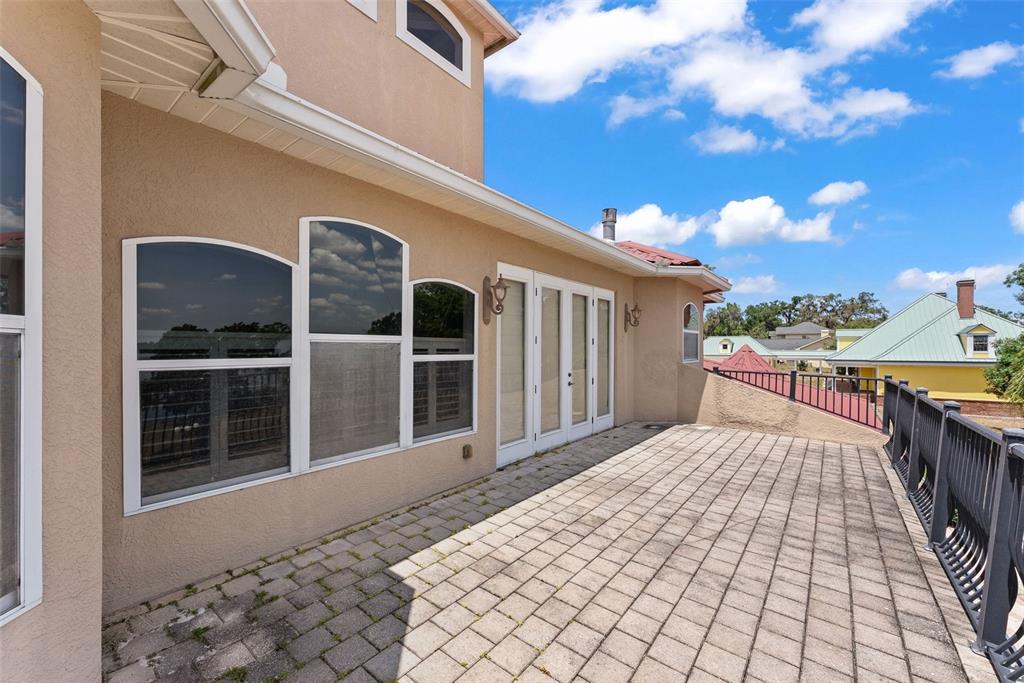 Thonotosassa, Florida, 33592, United States, 4 Bedrooms Bedrooms, ,7 BathroomsBathrooms,Residential,For Sale,1788935