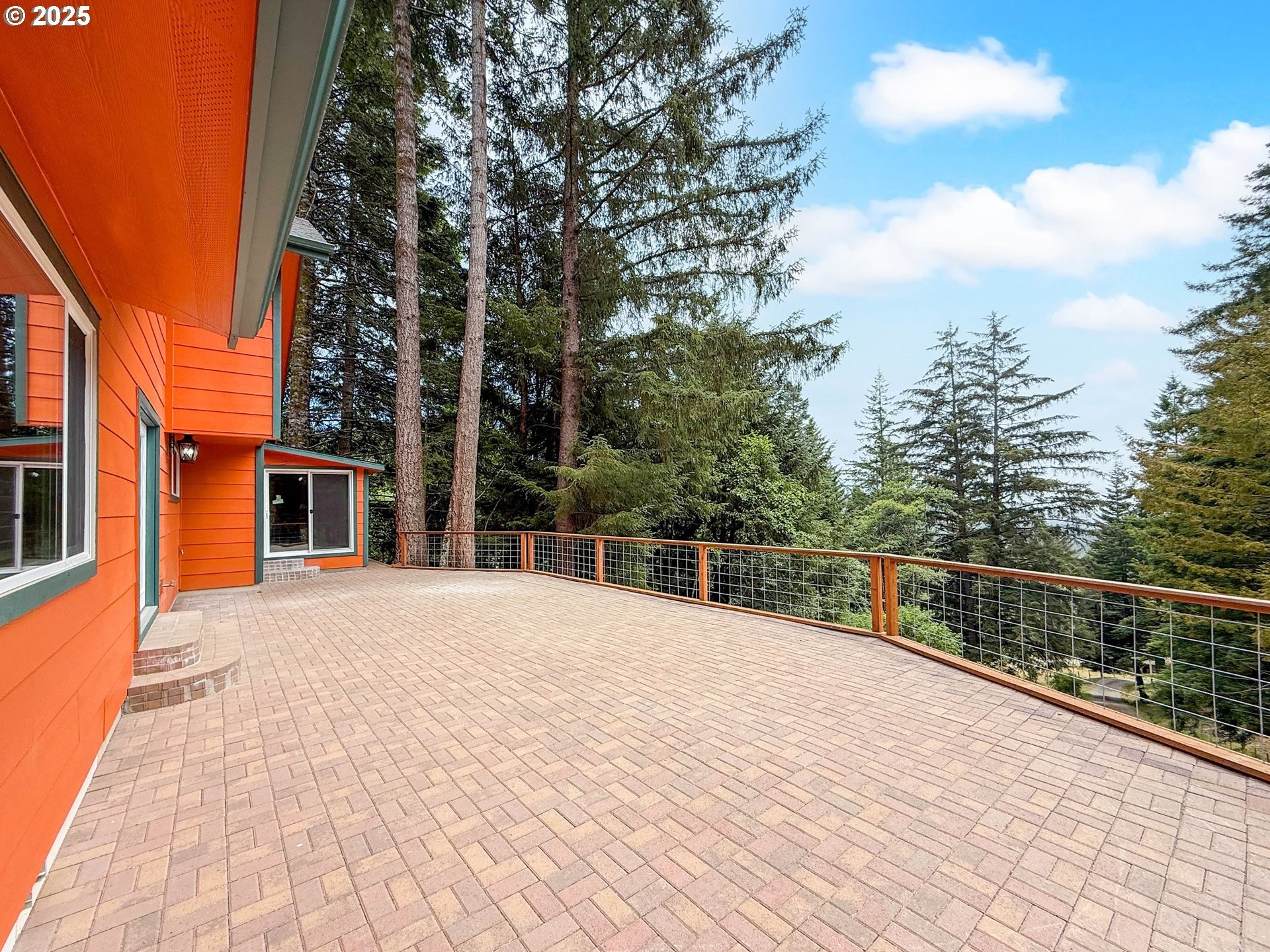Brookings, Oregon, 97415, United States, 4 Bedrooms Bedrooms, ,2 BathroomsBathrooms,Residential,For Sale,1938199