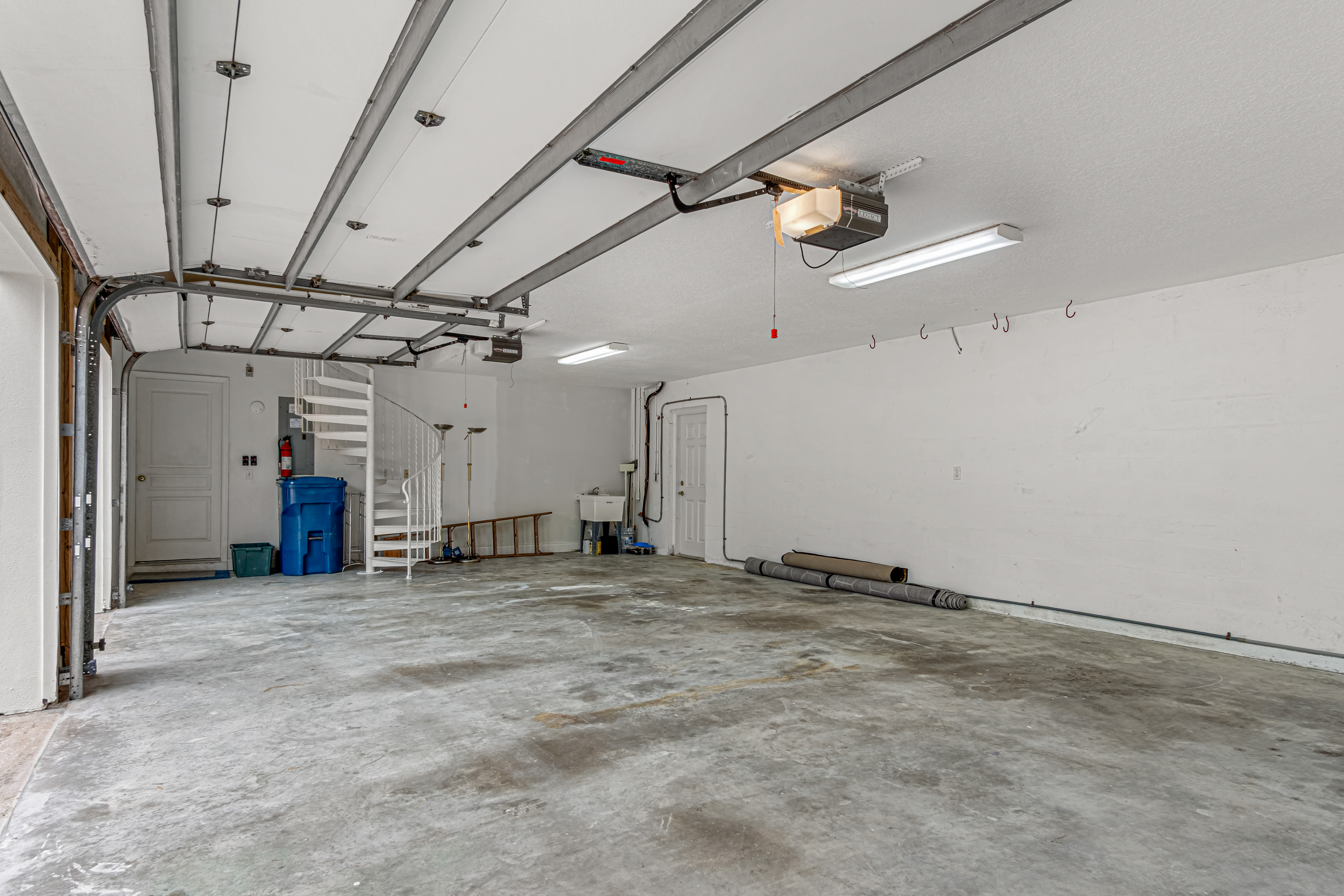 Port Orange, Florida, 32128, United States, 4 Bedrooms Bedrooms, ,2 BathroomsBathrooms,Residential,For Sale,2015330