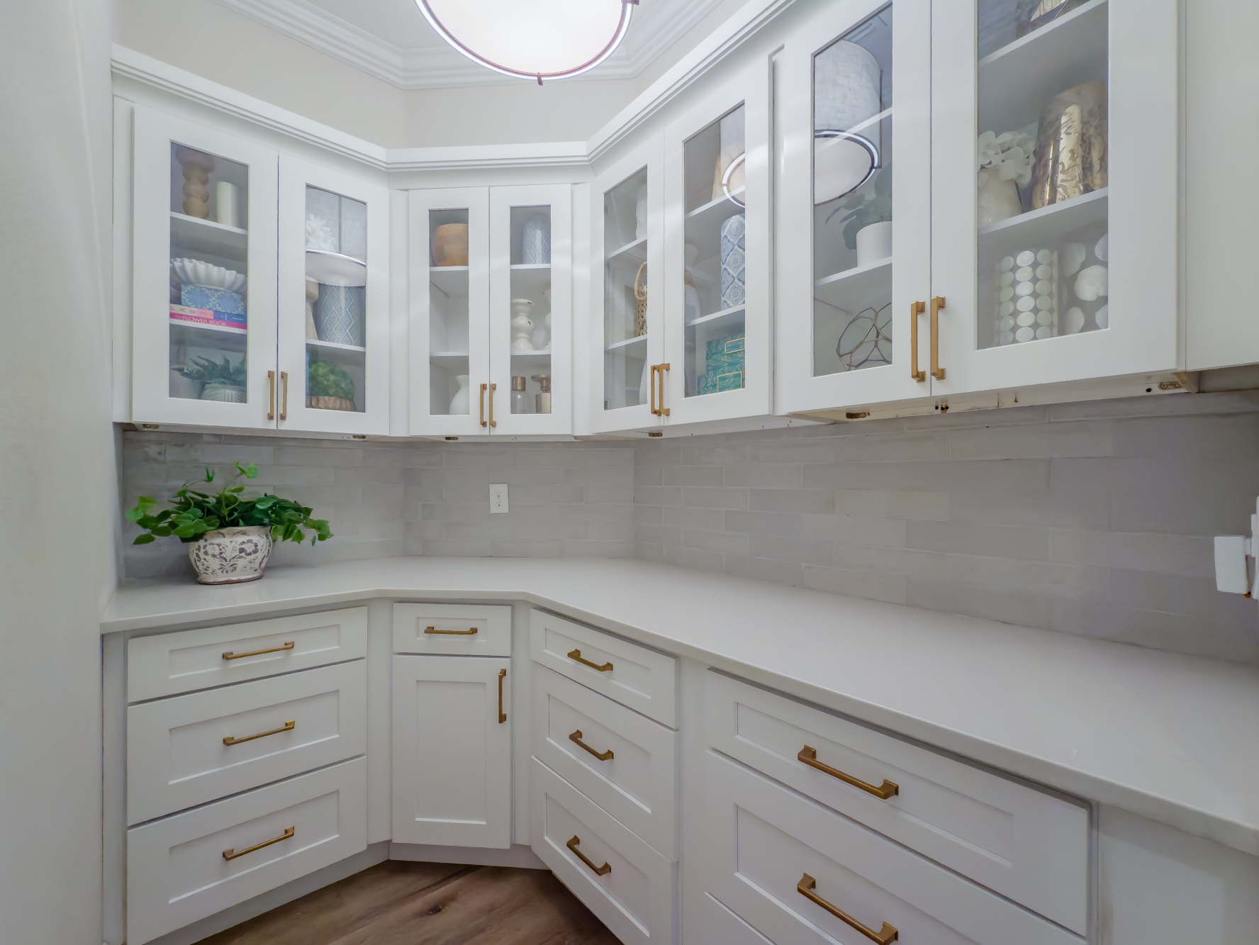 Wesley Chapel, Florida, 33543, United States, 6 Bedrooms Bedrooms, ,5 BathroomsBathrooms,Residential,For Sale,1841577