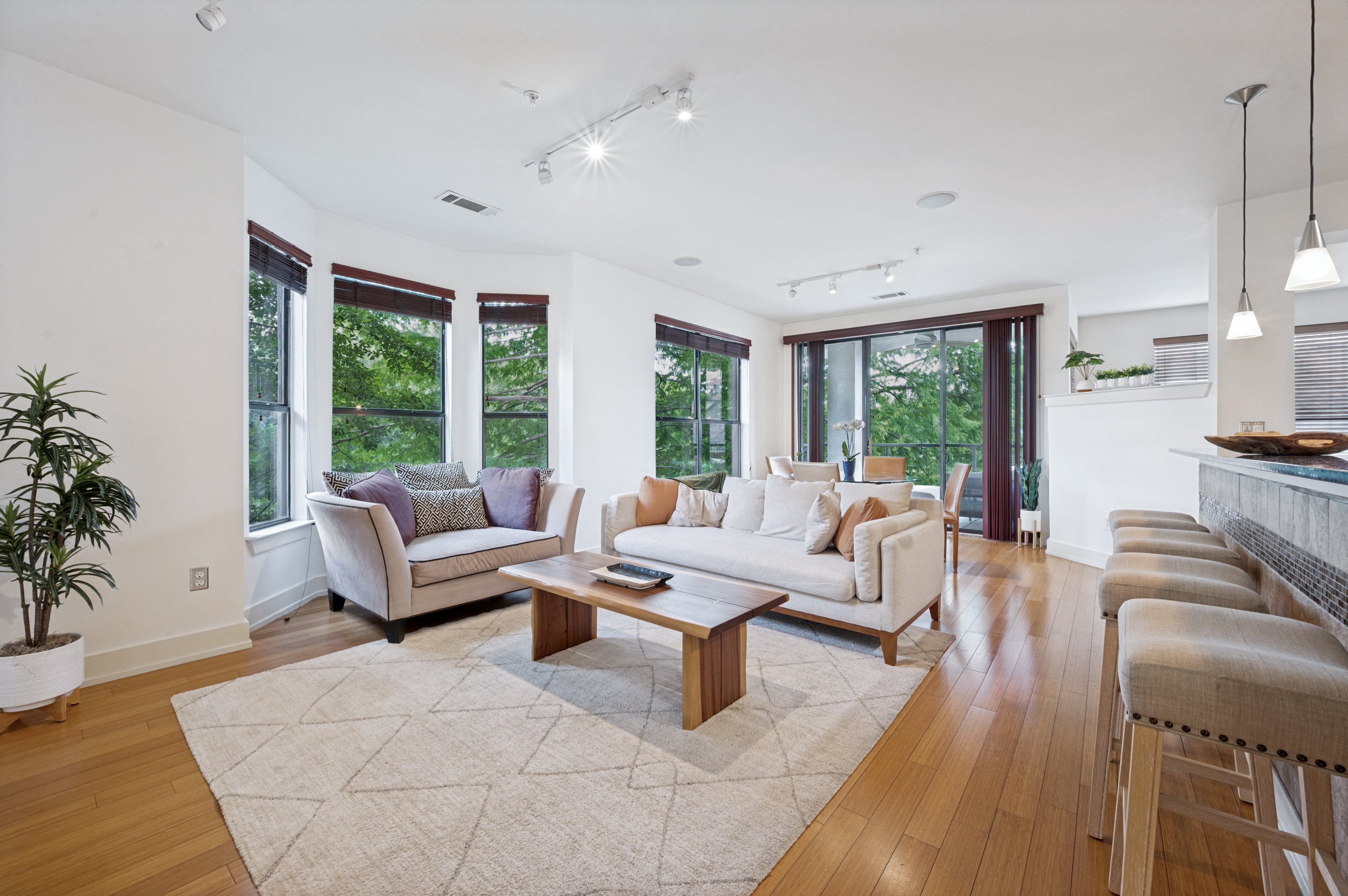  Welcome to Residence 219 at The Sullivan - 物件實景