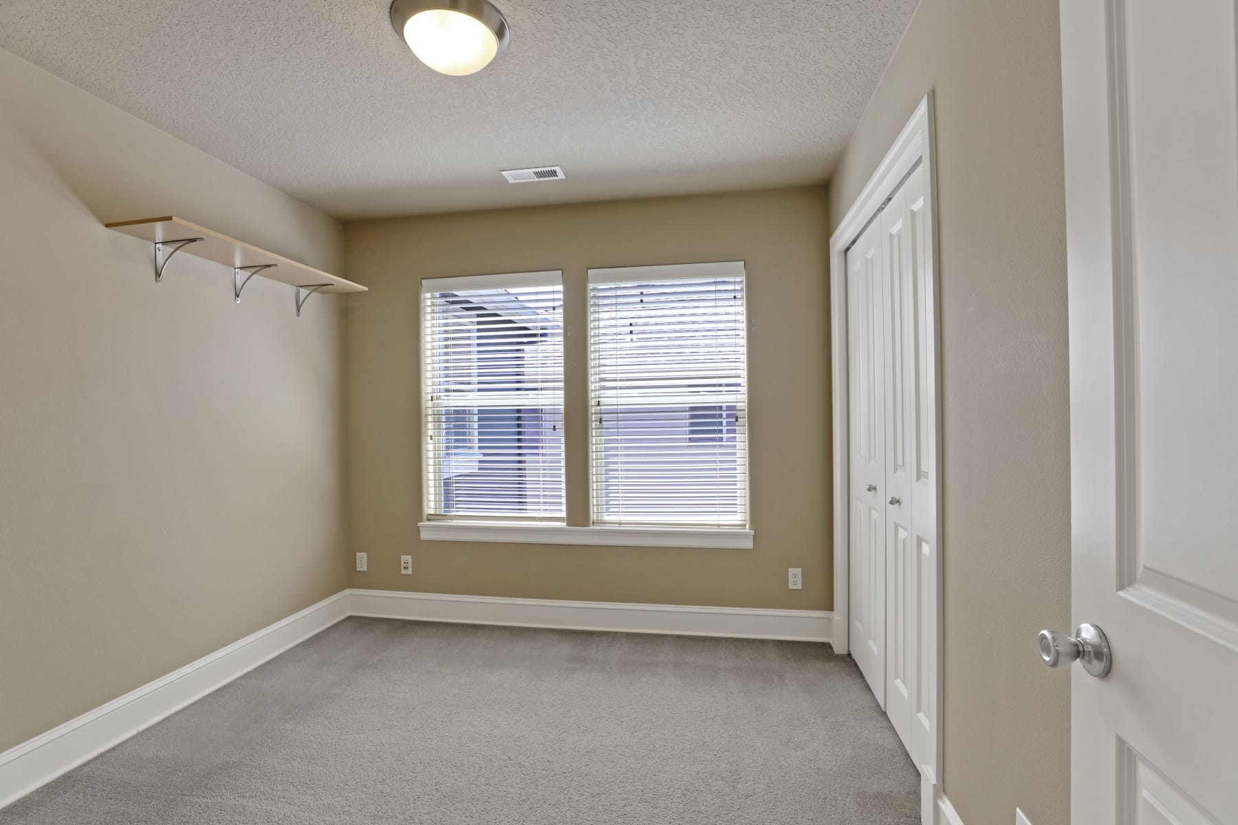  17236 SW 136TH AVE Portland, OR 97224 - 物件實景