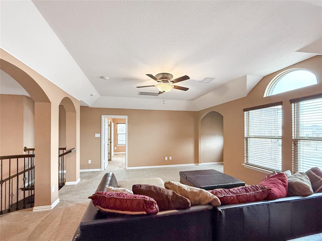 Forney, Texas, 75126, United States, 5 Bedrooms Bedrooms, ,4 BathroomsBathrooms,Residential,For Sale,1736968