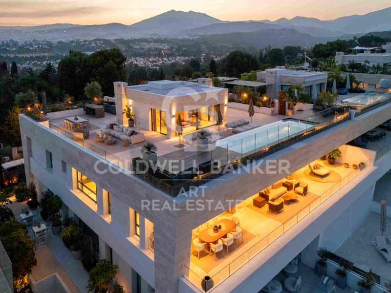 Marbella, Andalusia, ES, 4 Bedrooms Bedrooms, ,4 BathroomsBathrooms,Residential,For Sale,1883039
