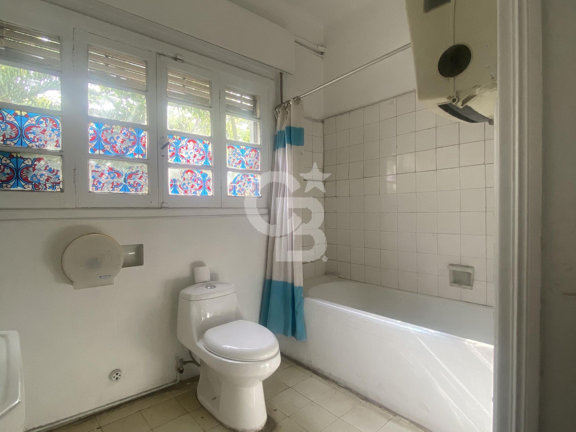 Providencia, Chile, 5 Bedrooms Bedrooms, ,3 BathroomsBathrooms,Residential,For Sale,1966519