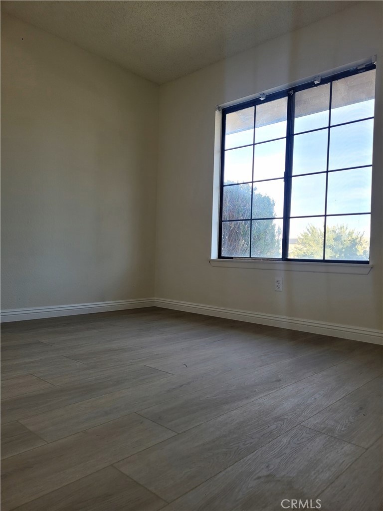 Victorville, California, 92392, United States, 3 Bedrooms Bedrooms, ,2 BathroomsBathrooms,Residential,For Sale,1988304