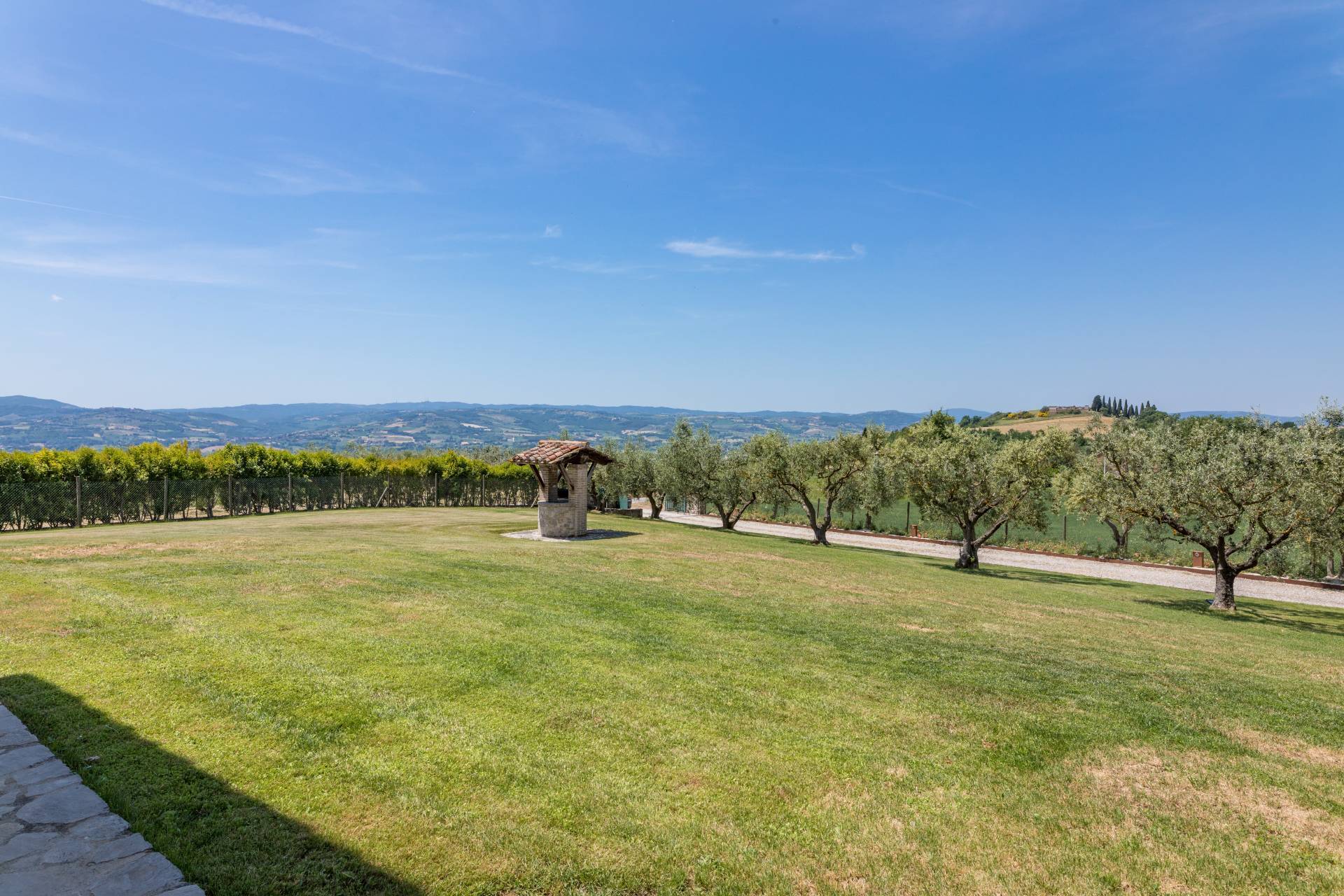 Collazzone, Perugia, 06050, IT, 6 Bedrooms Bedrooms, ,5 BathroomsBathrooms,Residential,For Sale,1867423