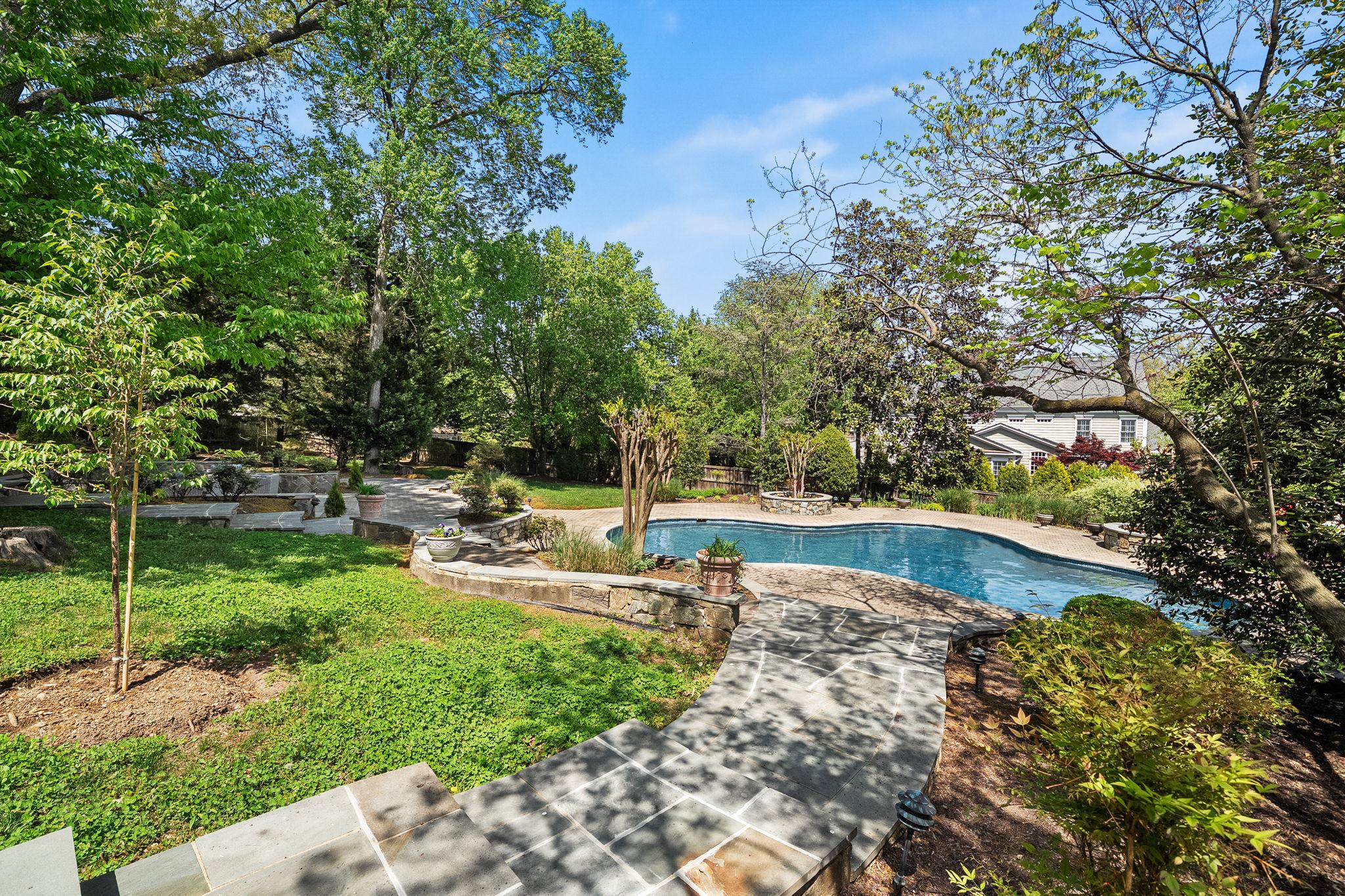  1211 Janneys Lane, Alexandria, VA, 22302 - 物件實景