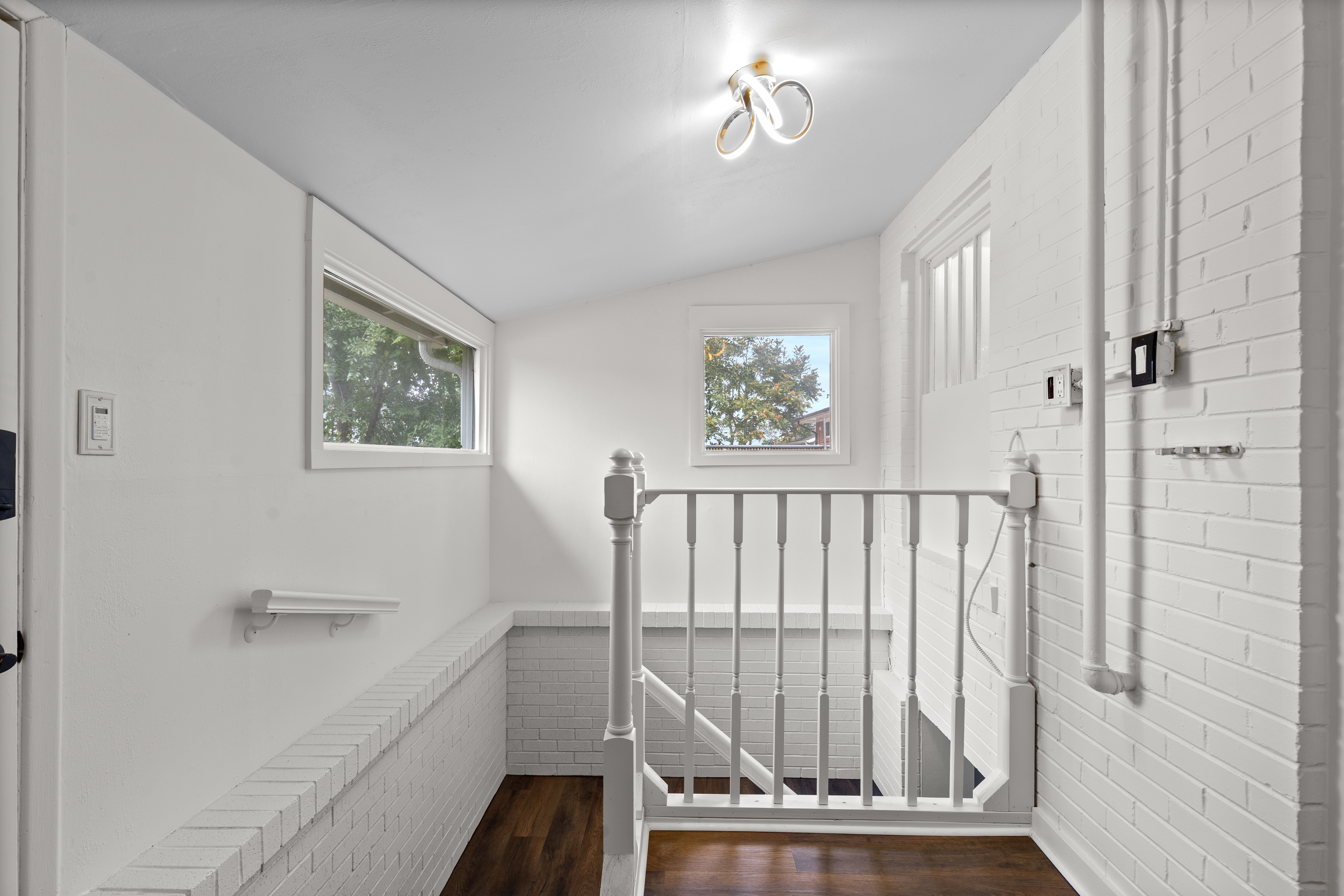  Wheat Ridge Home with Detached Garage and Flexible Upper Suite - 物件實景