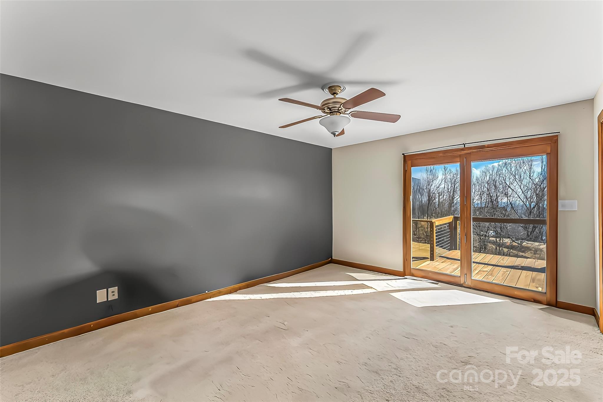 Valdese, North Carolina, 28690, United States, 3 Bedrooms Bedrooms, ,4 BathroomsBathrooms,Residential,For Sale,1722009
